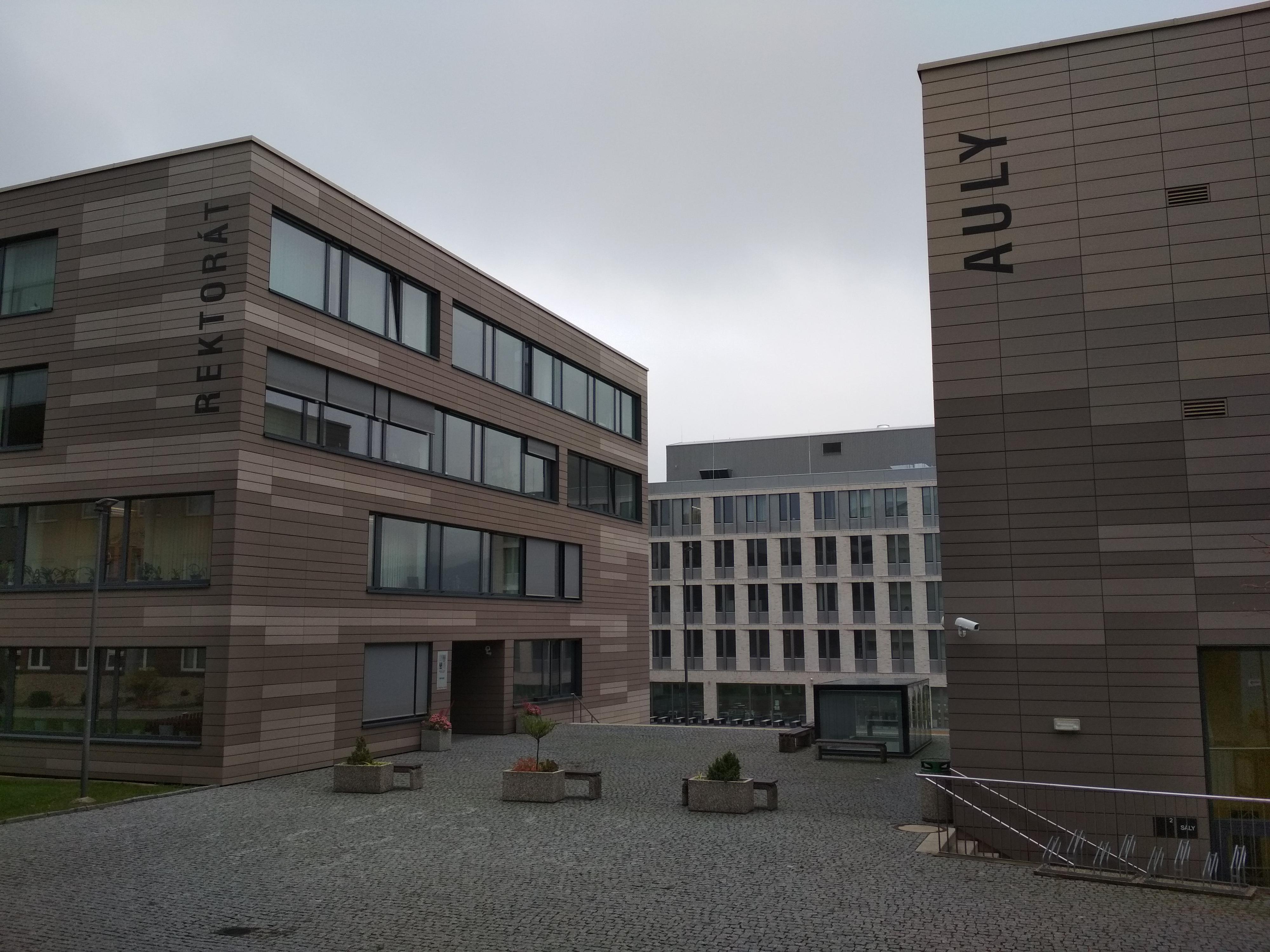 Budova rektorátu UJEP