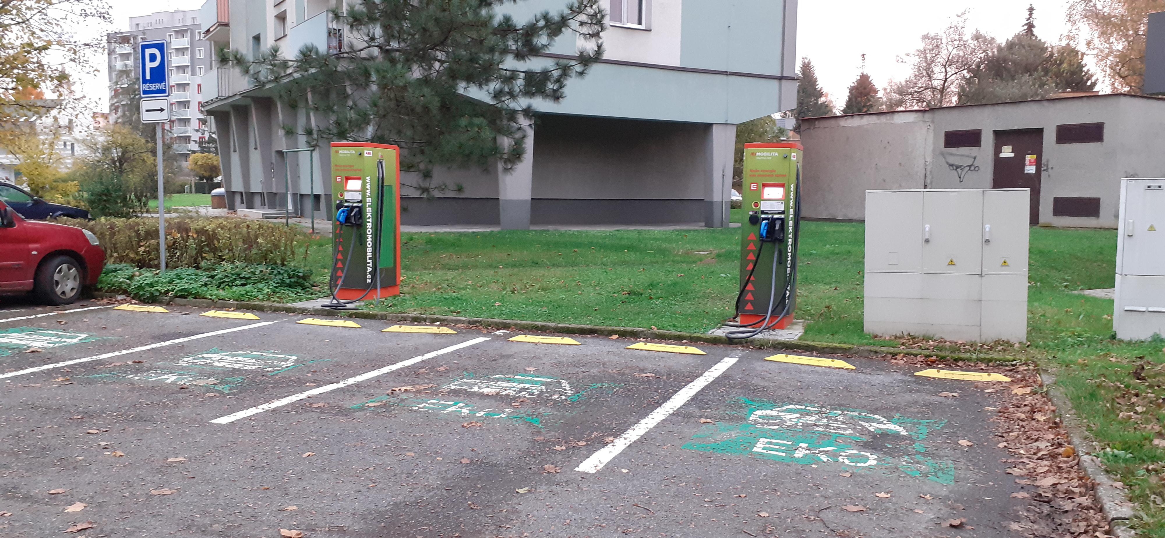 Nabíjecí stanice ČEZ foto 3