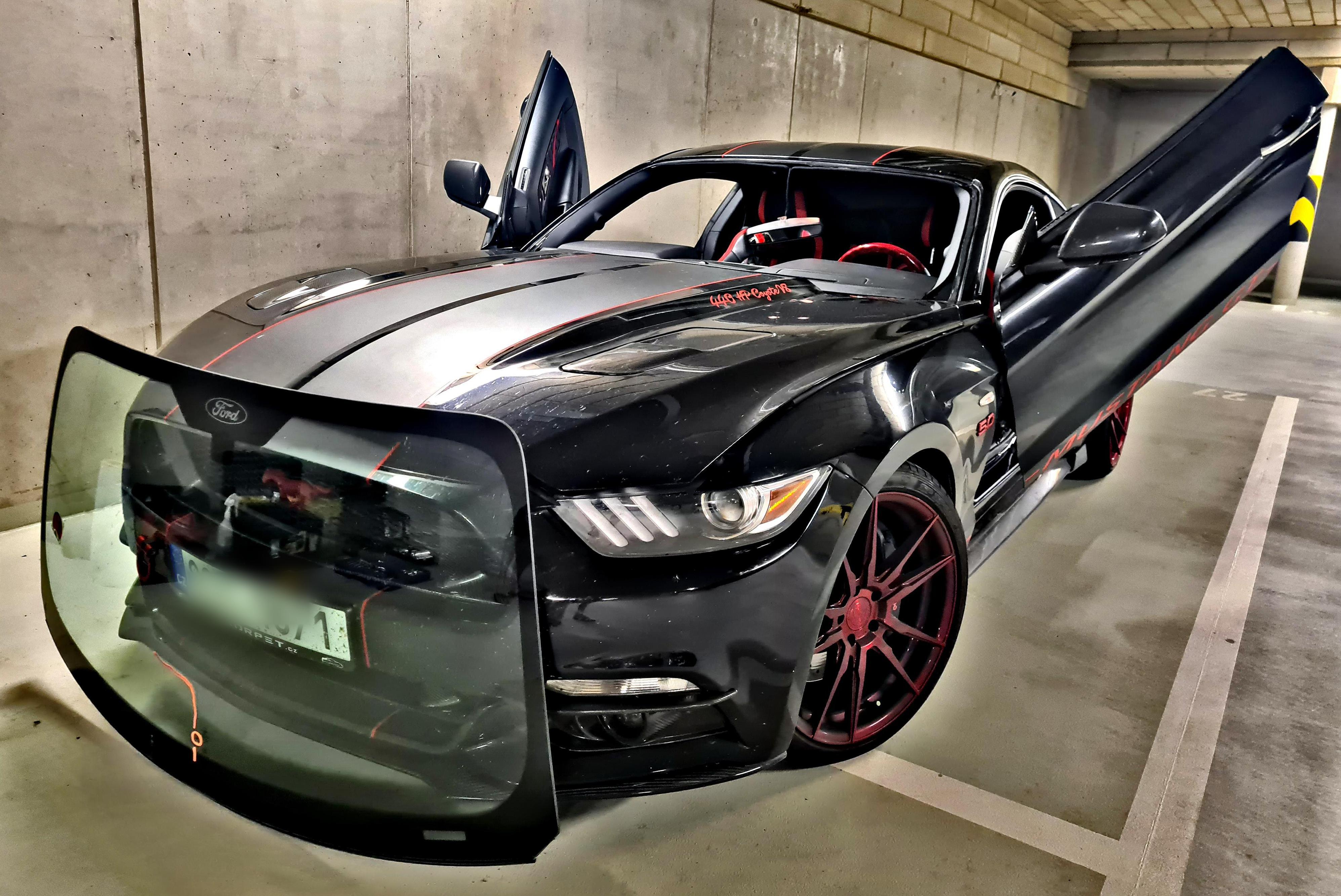 Autosklo HS Expert s.r.o. (servisní místo)