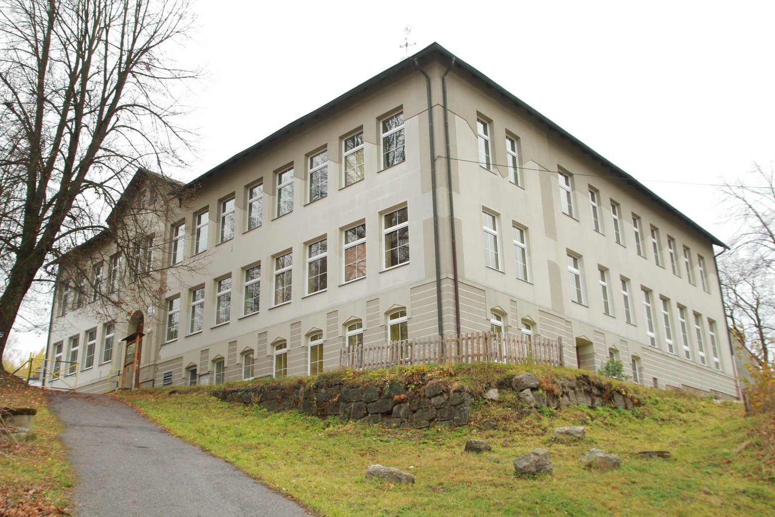 ZŠ a MŠ Josefův Důl