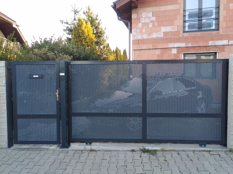 Garážová vrata & vjezdové brány Miroslav Sopoušek foto 4