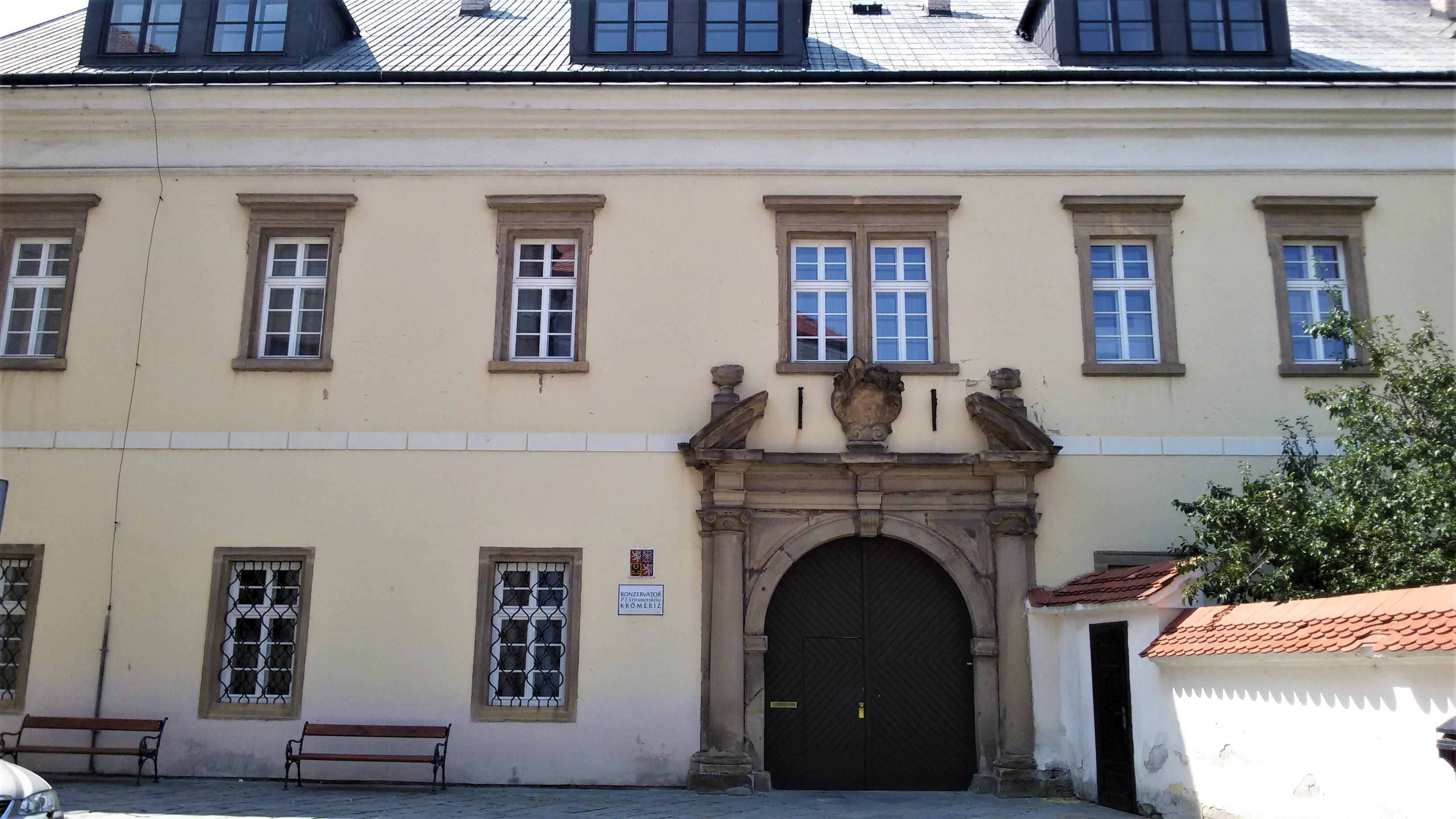 Konzervatoř P. J. Vejvanovského Kroměříž foto 2