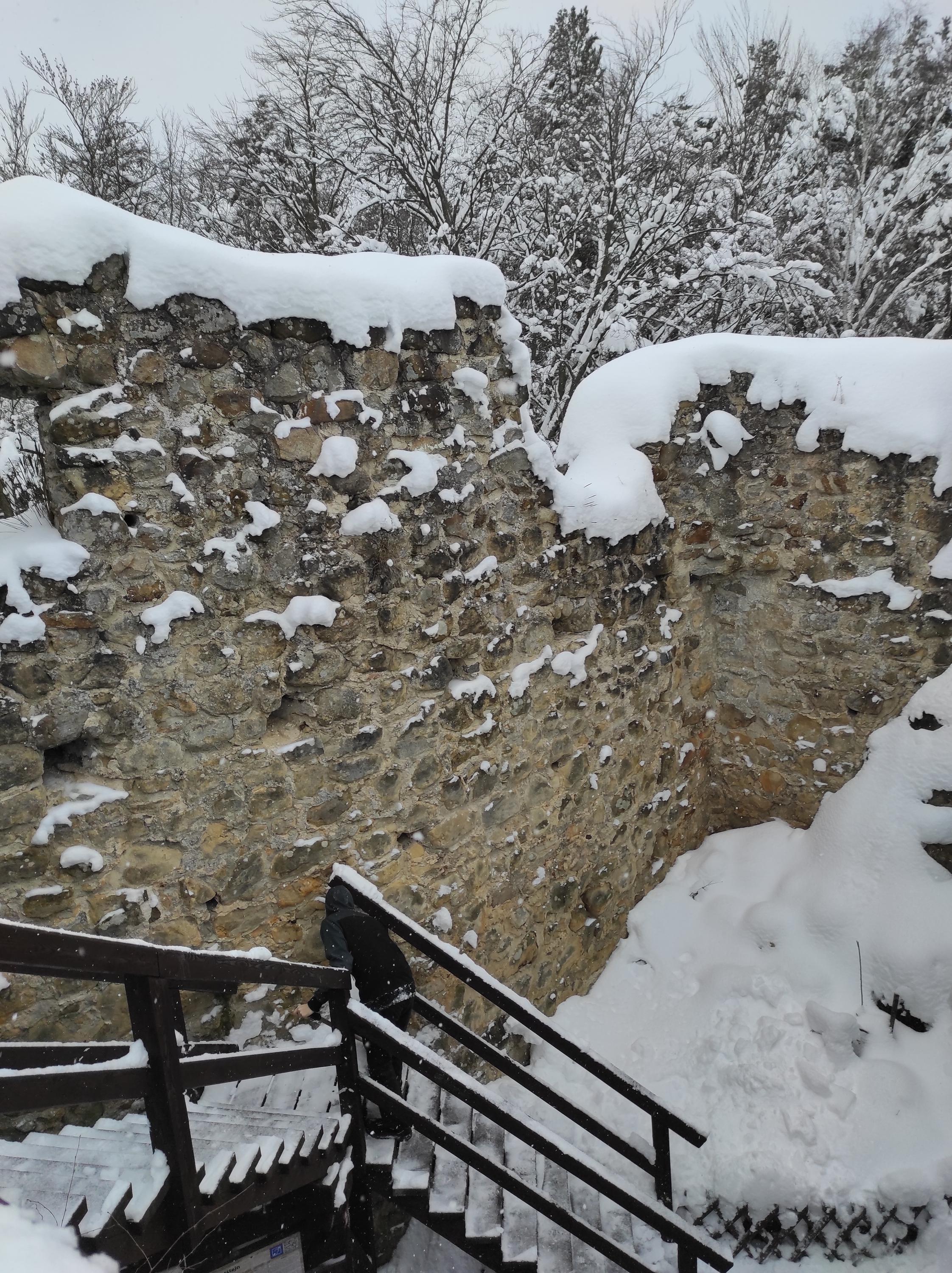 Zřícenina hradu Rotštejn foto 3