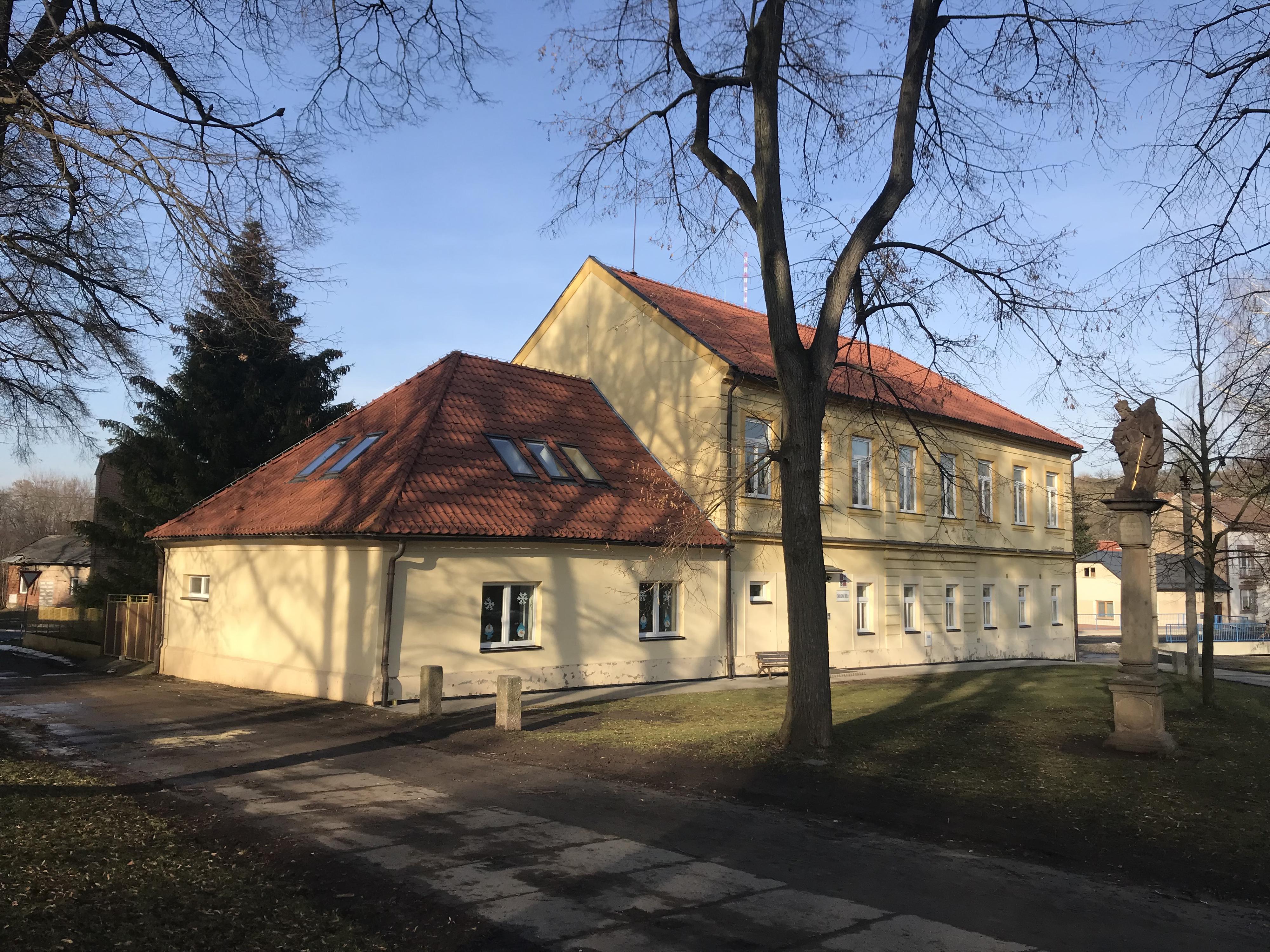 ZŠ Přistoupim foto 3