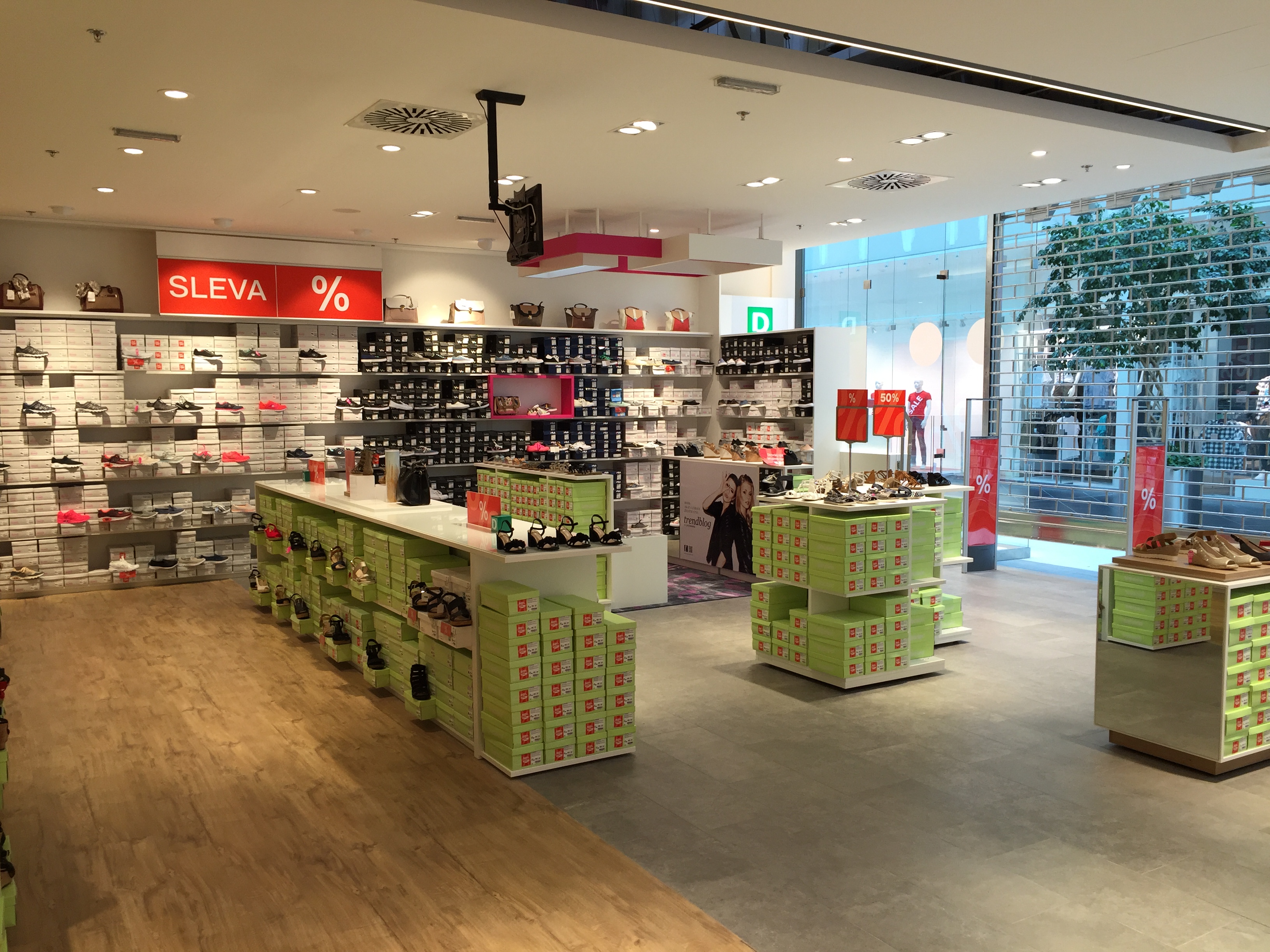 DEICHMANN foto 4