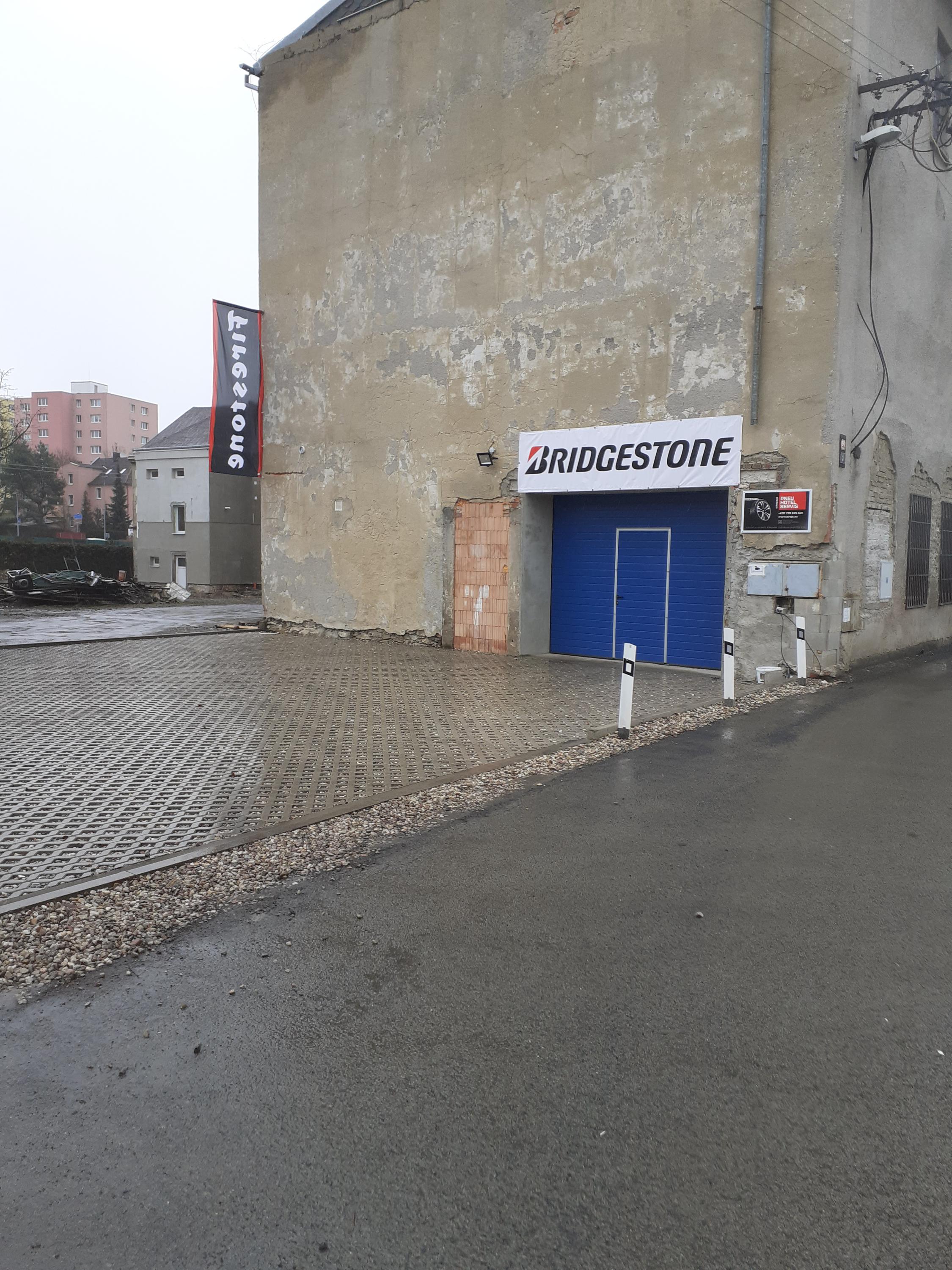 PneuHotelServis Mandava foto 5