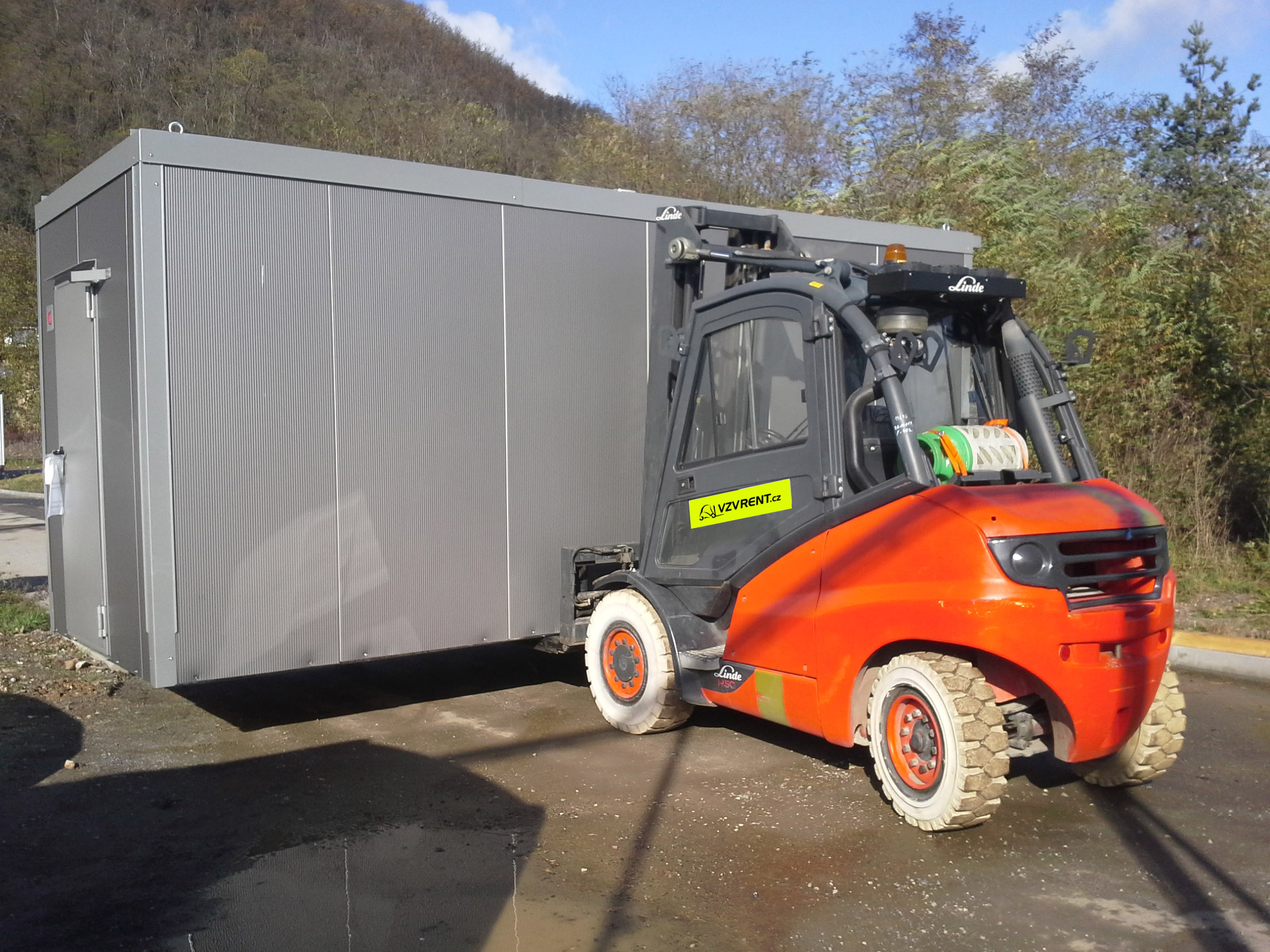 VZV RENT - Půjčovna manipulační techniky foto 3