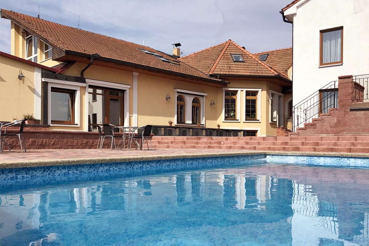 SURF agency s.r.o. foto 1