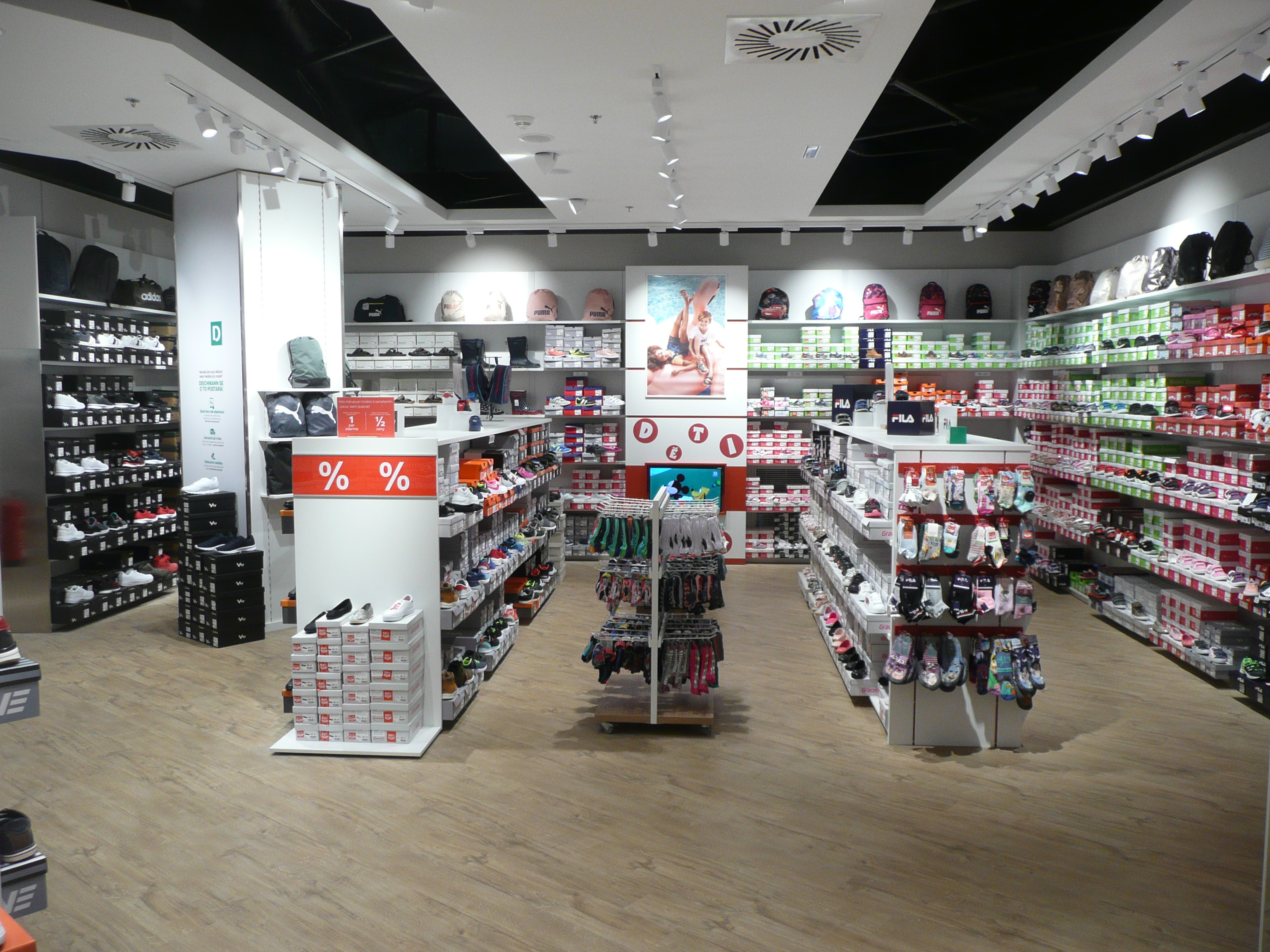 DEICHMANN foto 3