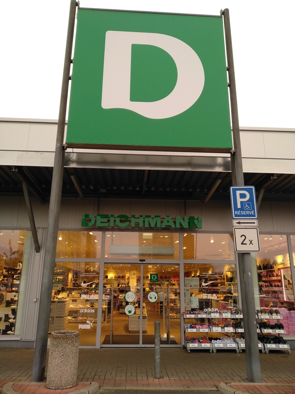 DEICHMANN foto 2