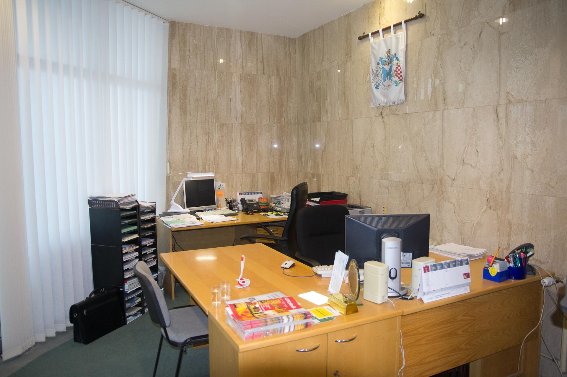 Astorie a.s. | S lehkostí světem financí