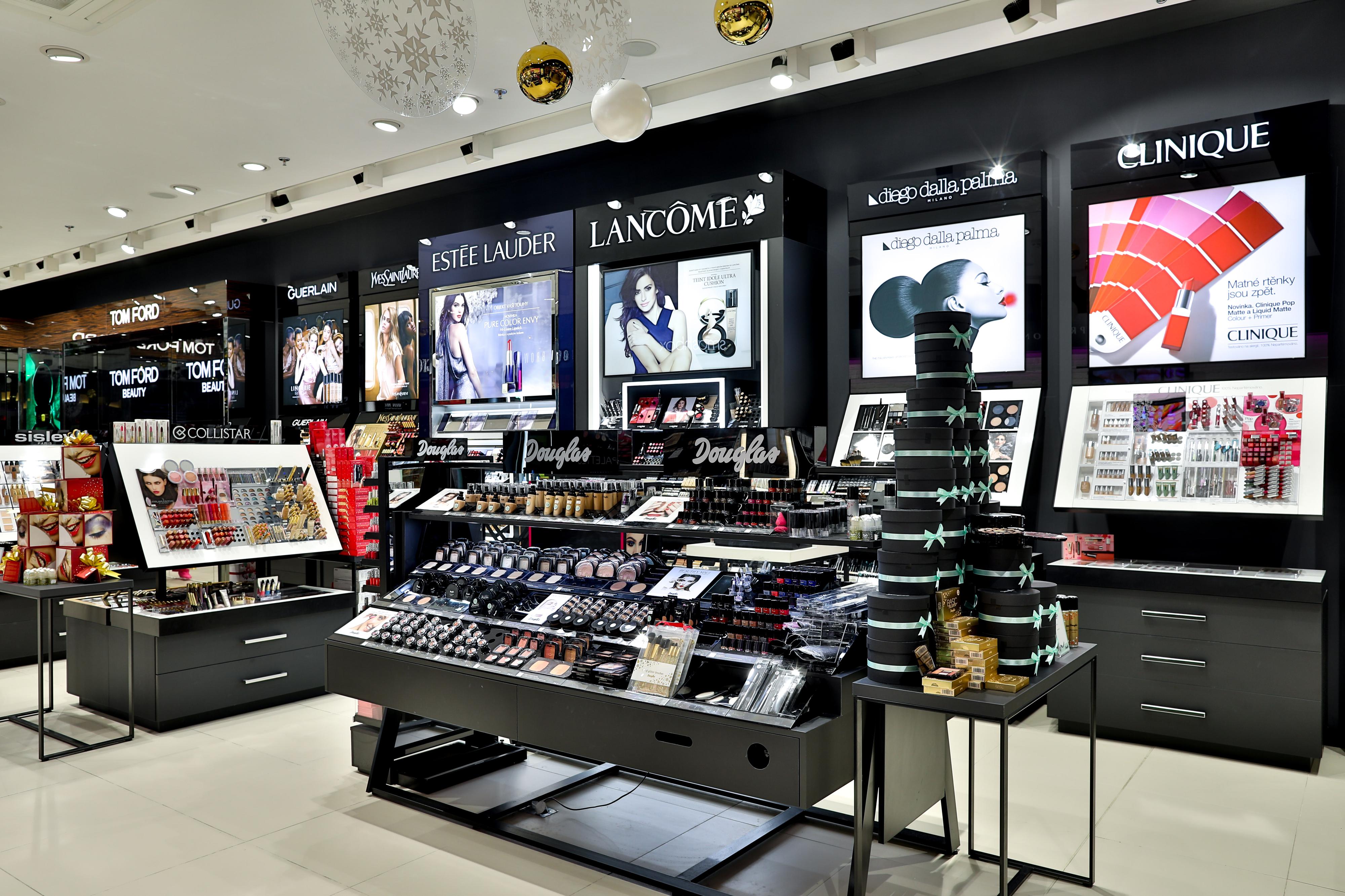 Parfumerie Douglas foto 2