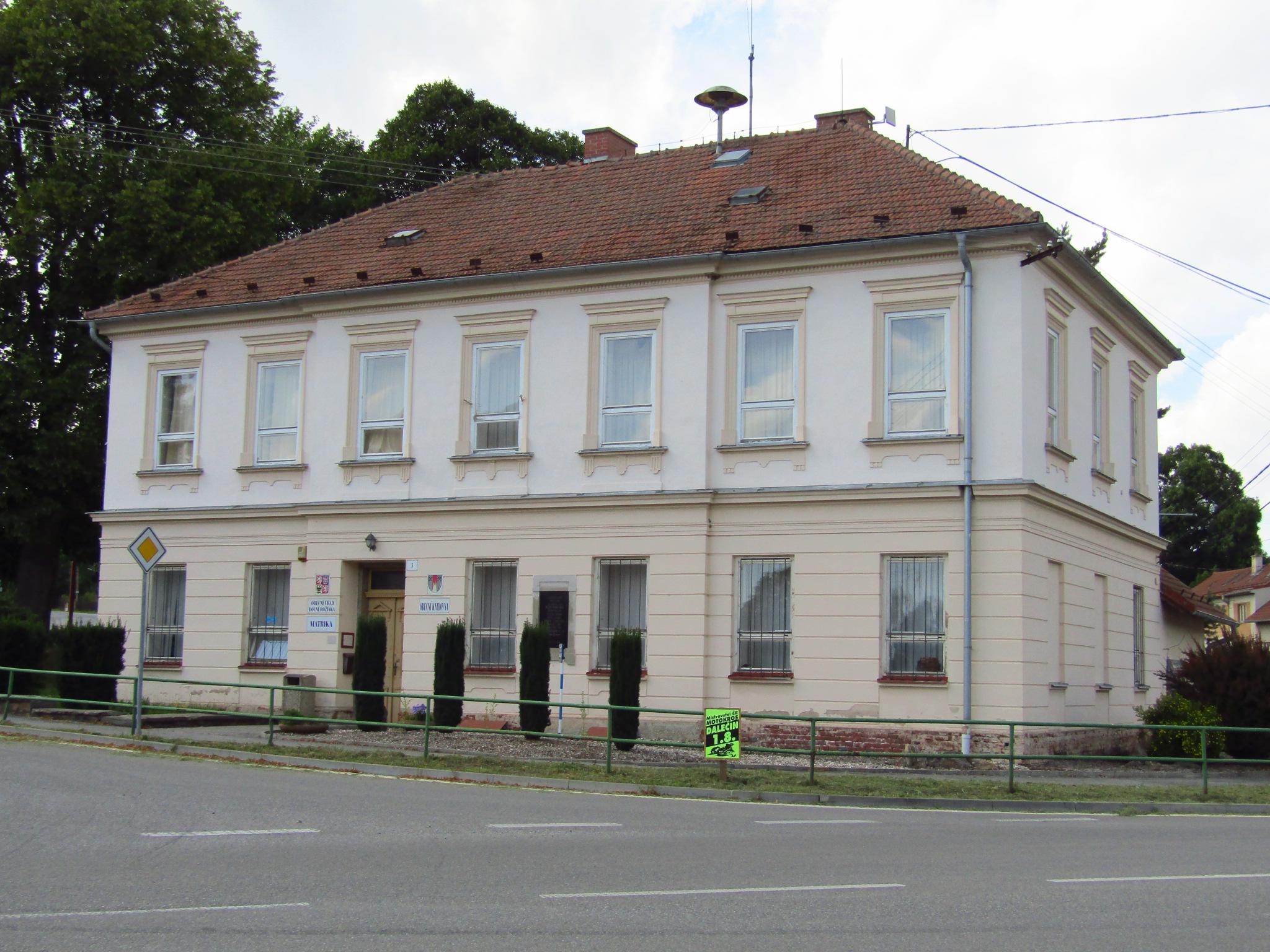 Dolní Rožínka - obecní úřad foto 5