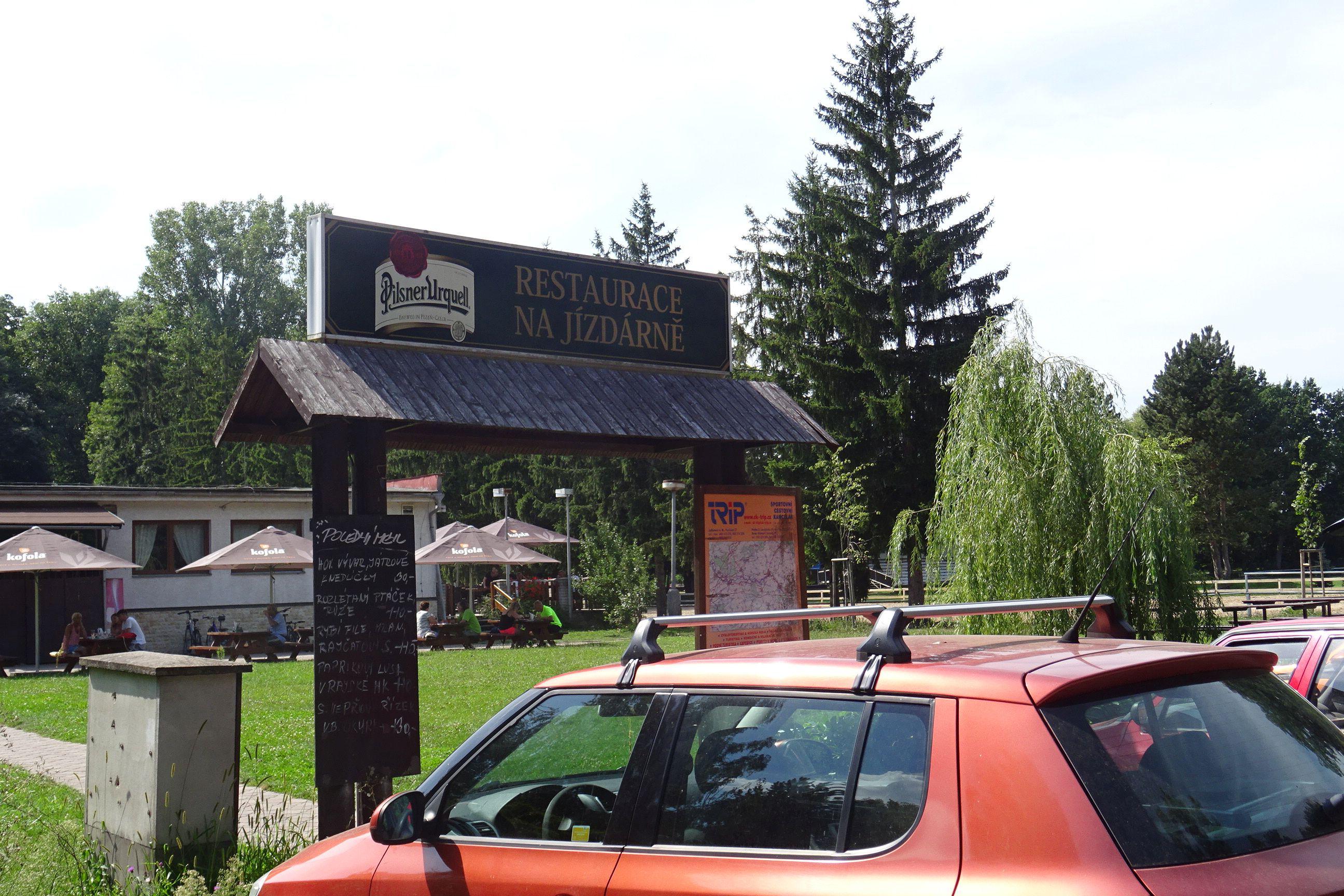 Restaurace Na jízdárně