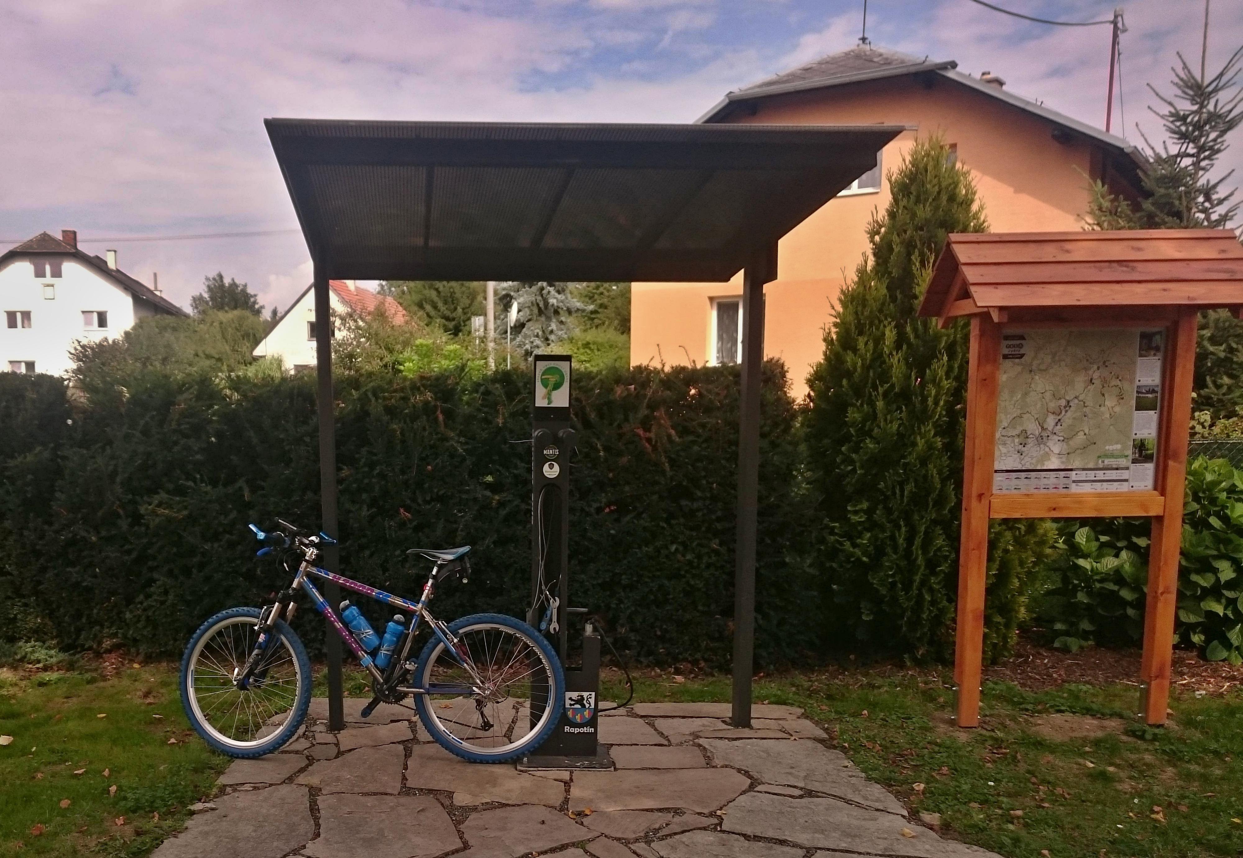 Nabíjecí stanice pro elektrokola foto 5