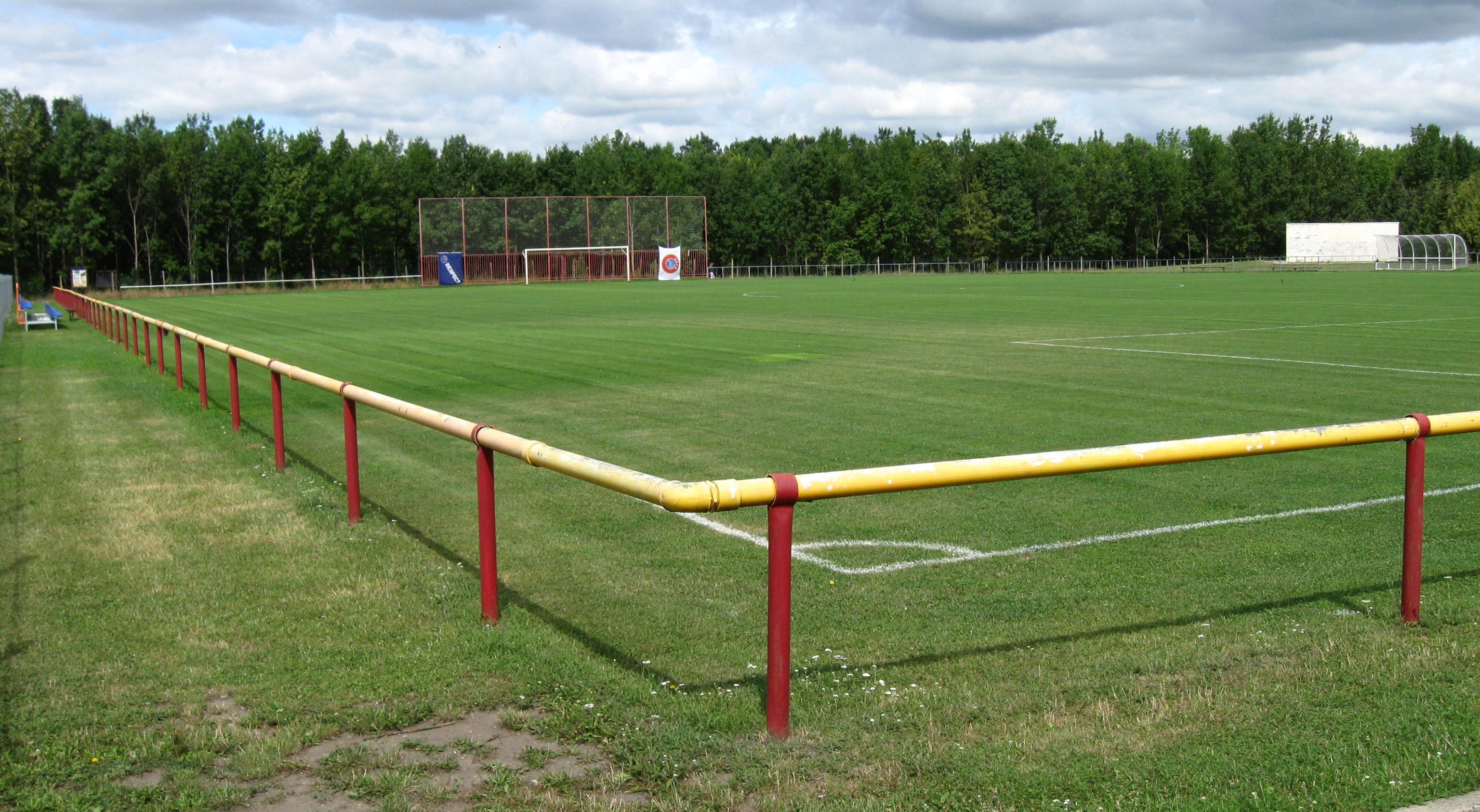 Fotbalové hřiště TJ Velké Bílovice foto 3