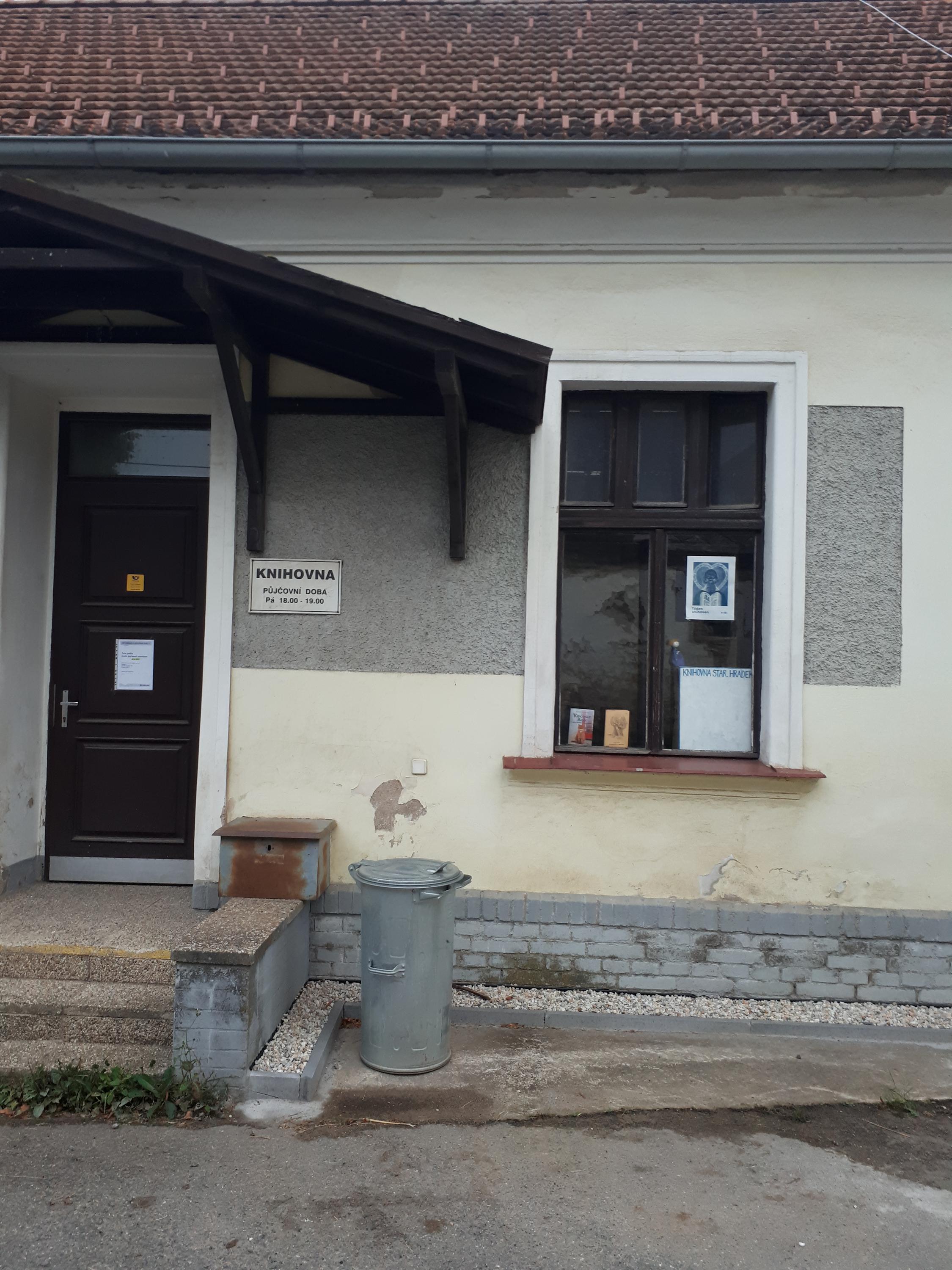 Knihovna Starosedlský Hrádek foto 2