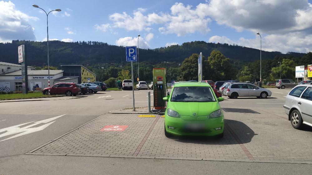 Nabíjecí stanice ČEZ