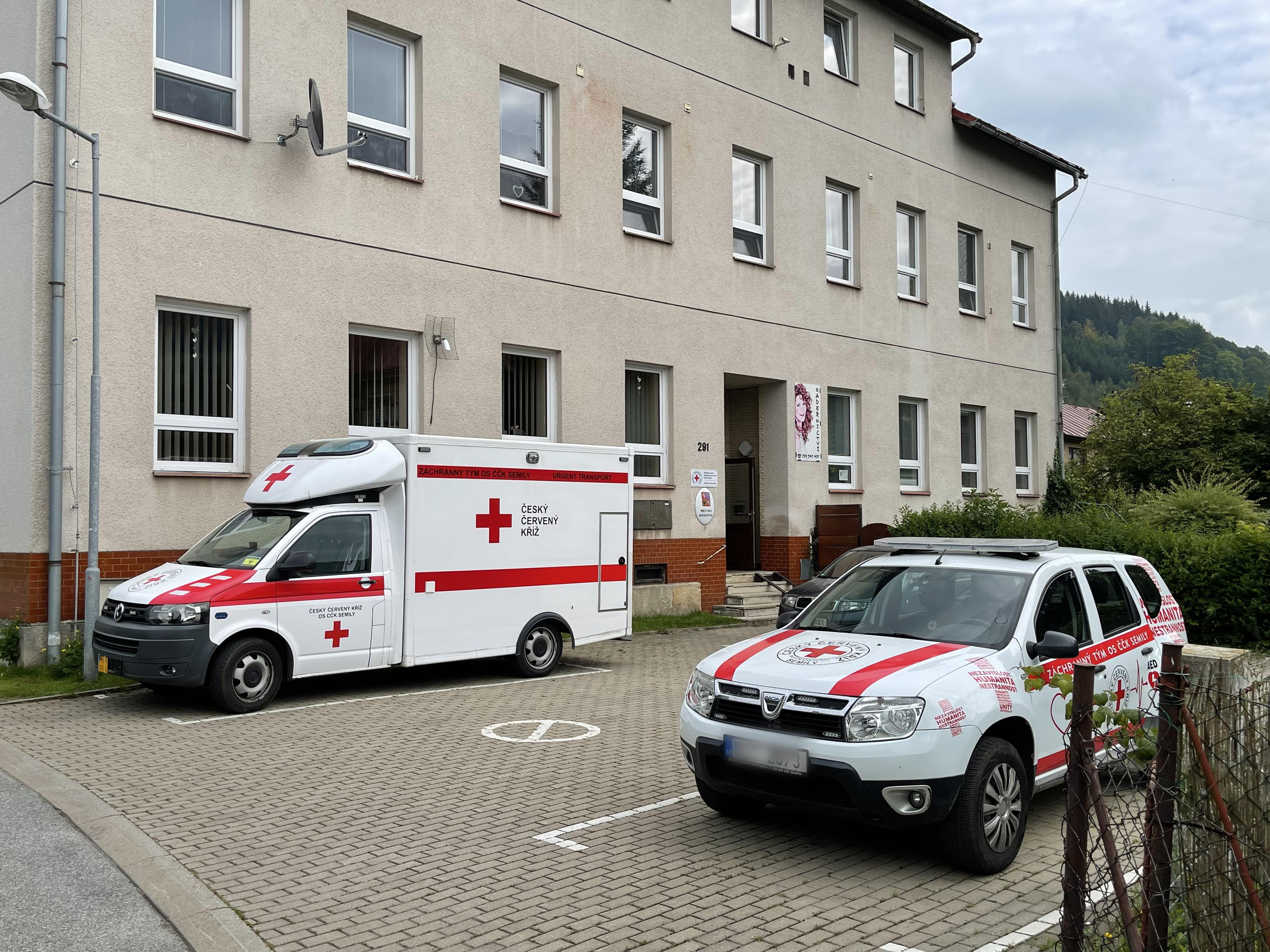 ČESKÝ ČERVENÝ KŘÍŽ SEMILY foto 2