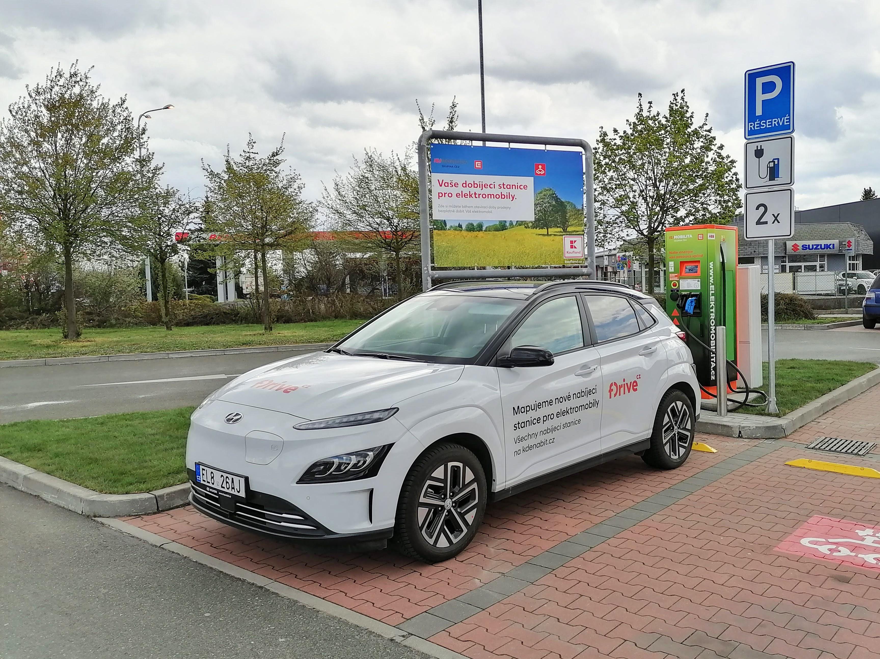 Nabíjecí stanice ČEZ foto 2