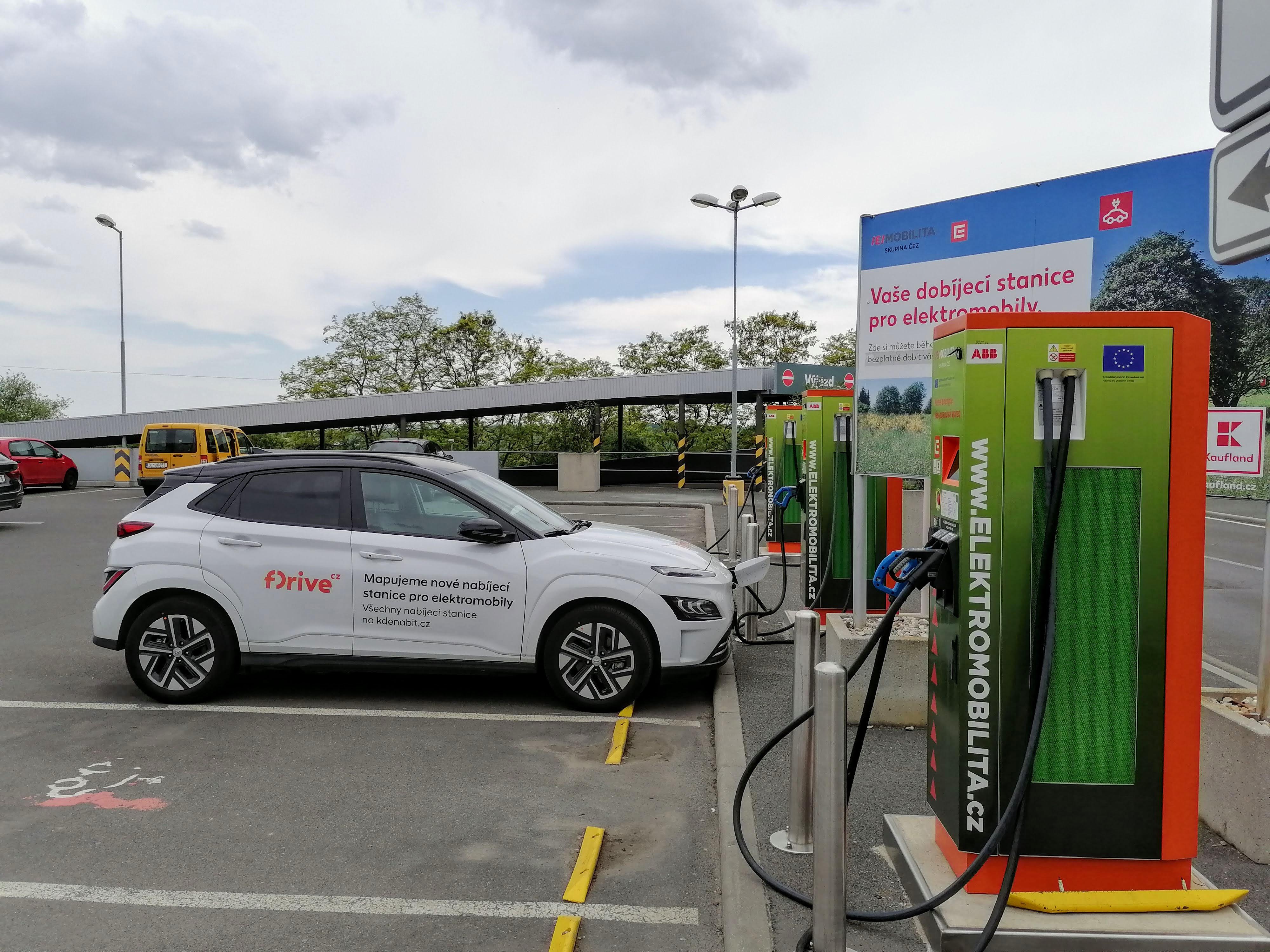 Nabíjecí stanice ČEZ foto 5