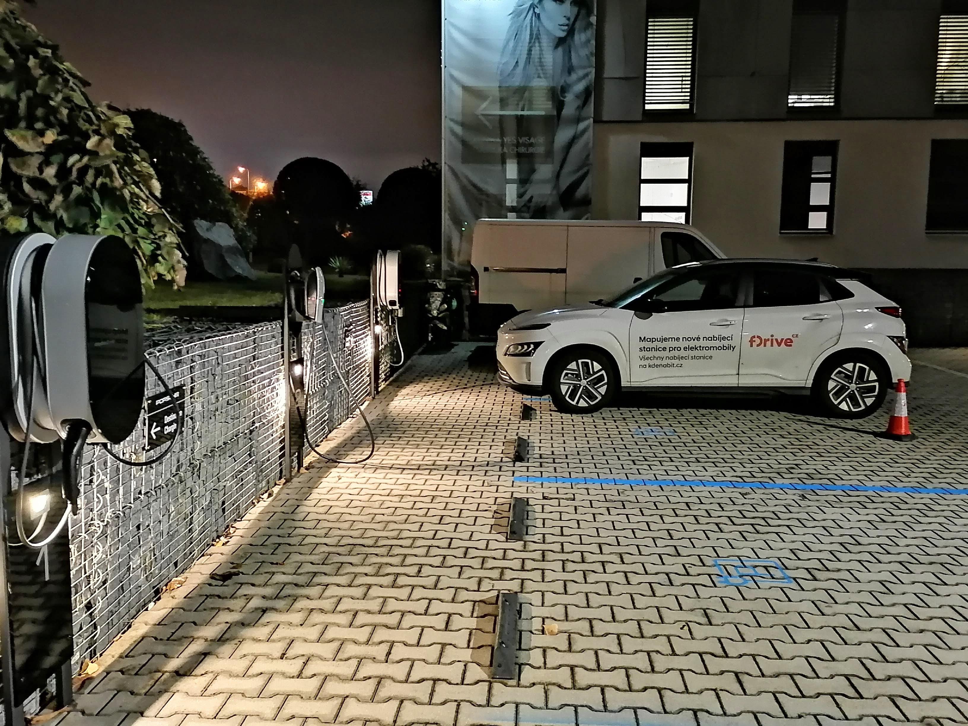 Nabíjecí stanice Hotelu Volcano foto 1