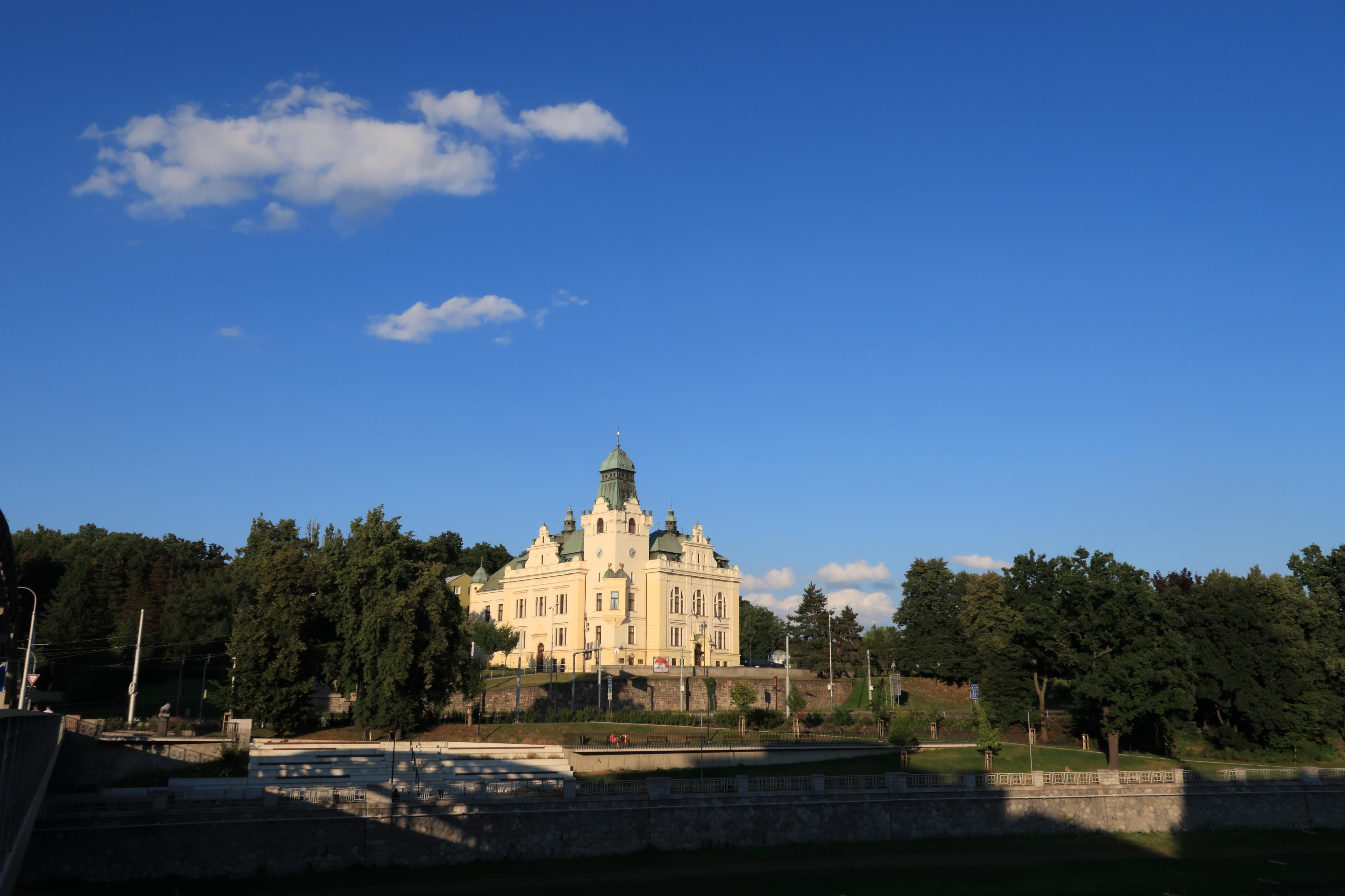 Úřad městského obvodu Ostrava - Slezská Ostrava foto 2