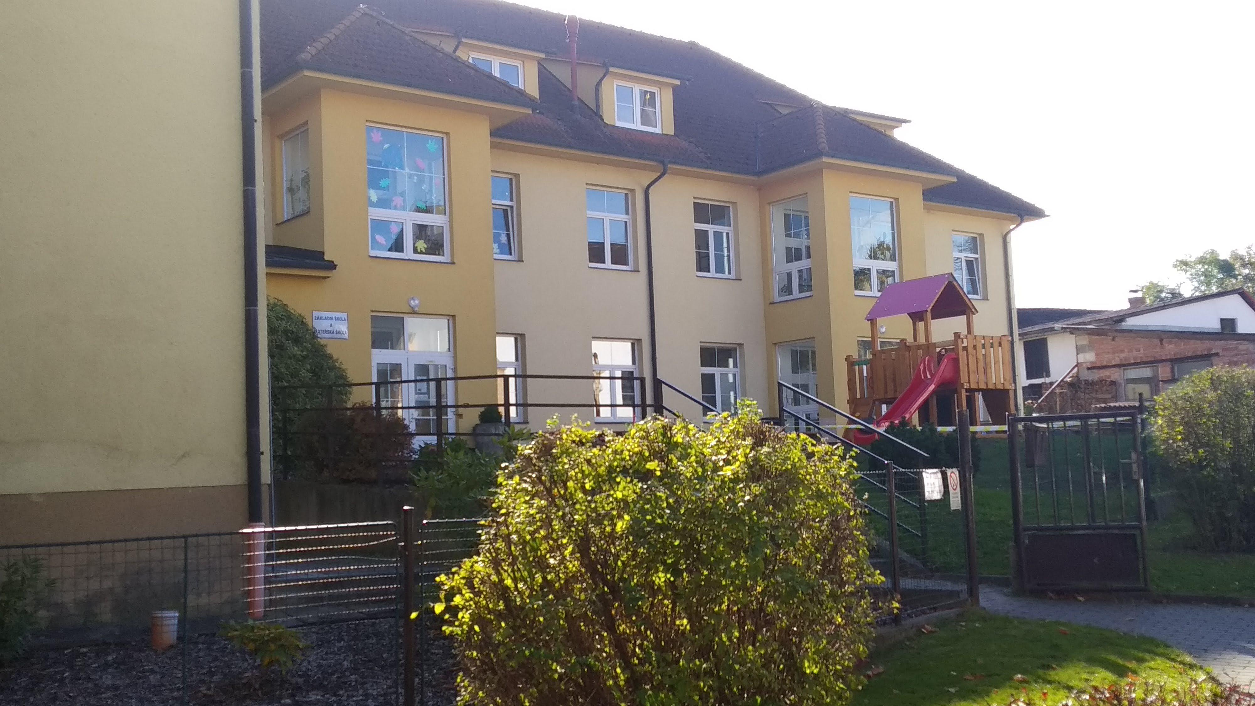 Základní škola a mateřská škola Jiřice foto 3