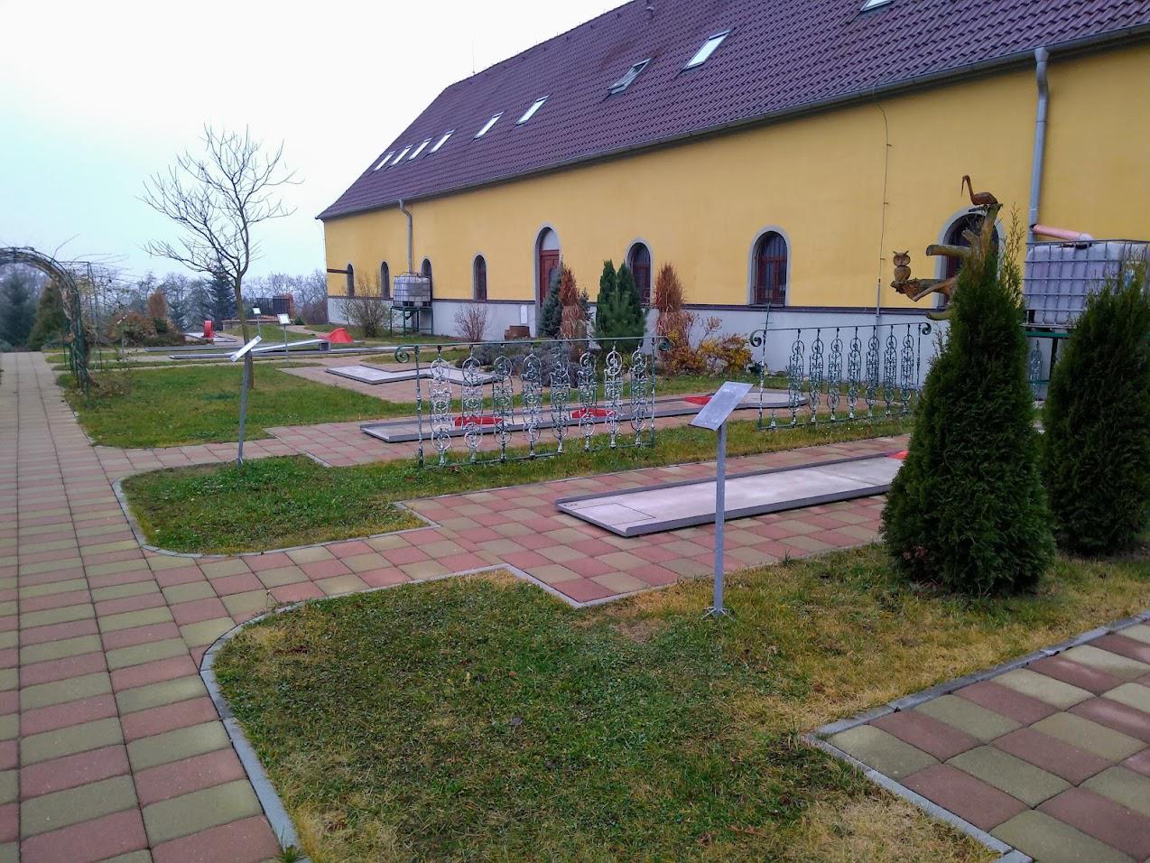 Minigolfové hříště - Minigolfový oddíl TJ Náměšť nad Oslavou foto 2