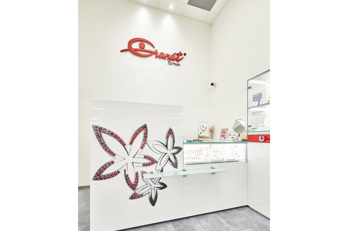 Granát Turnov – podniková prodejna foto 4