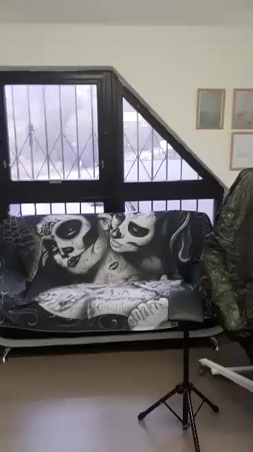 Tetovací salon TATTO - Jiří Gabzdyl foto 2 (náhled videa)