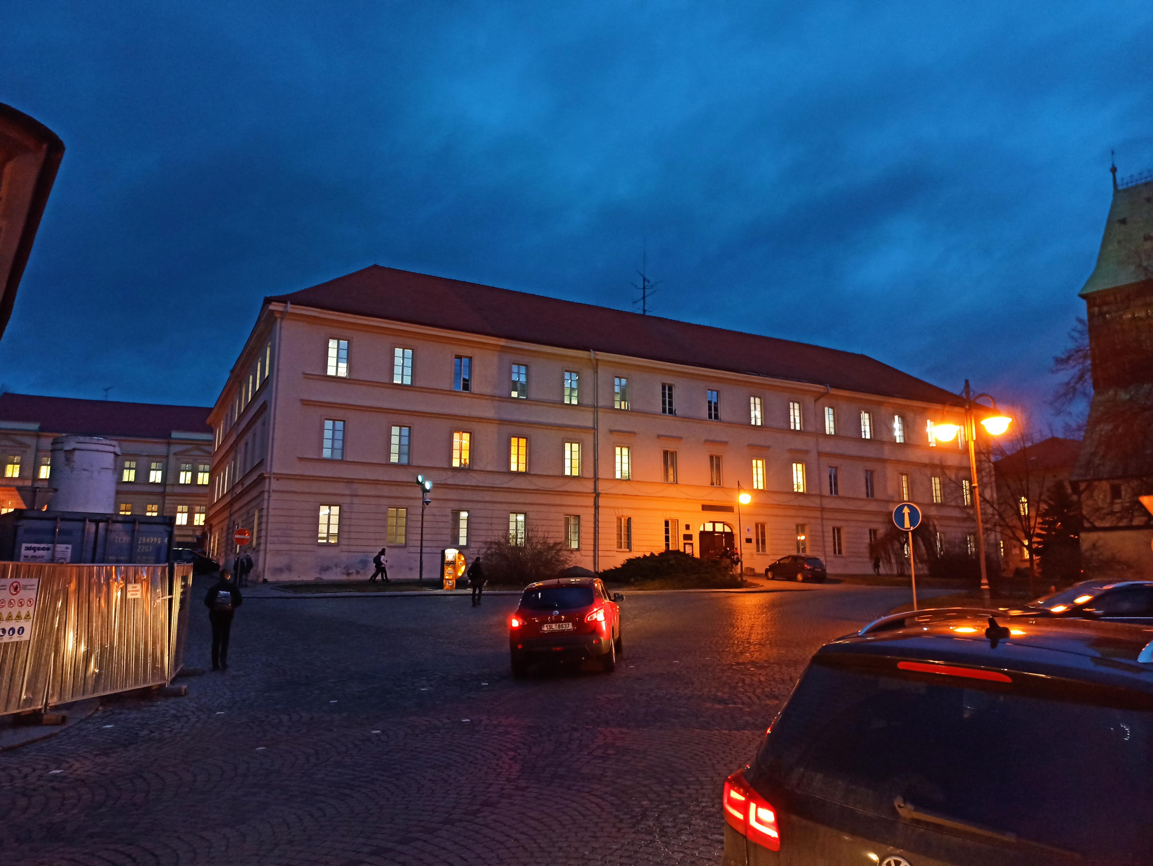 Gymnázium Zikmunda Wintra, Rakovník foto 5