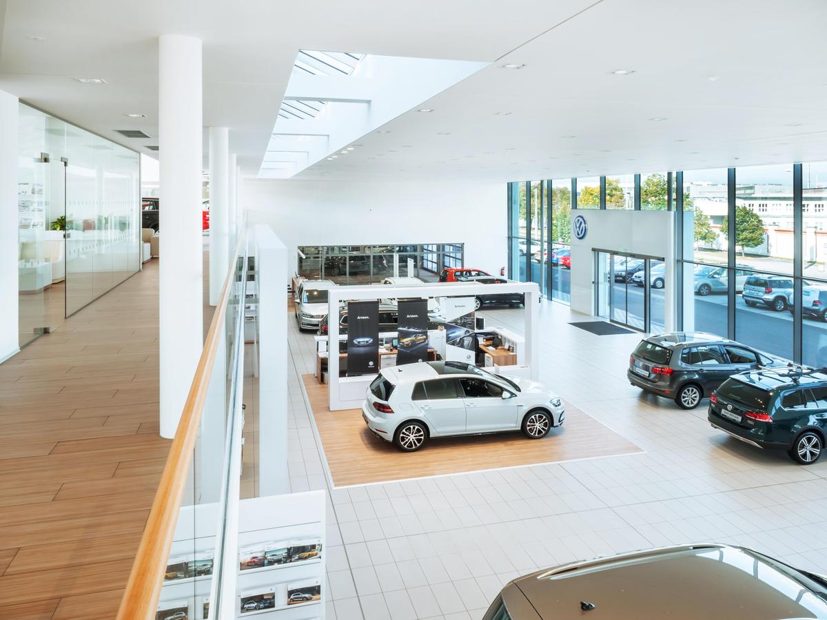 AUTOCENTRUM ŠMUCLER s.r.o. | ojeté vozy foto 4