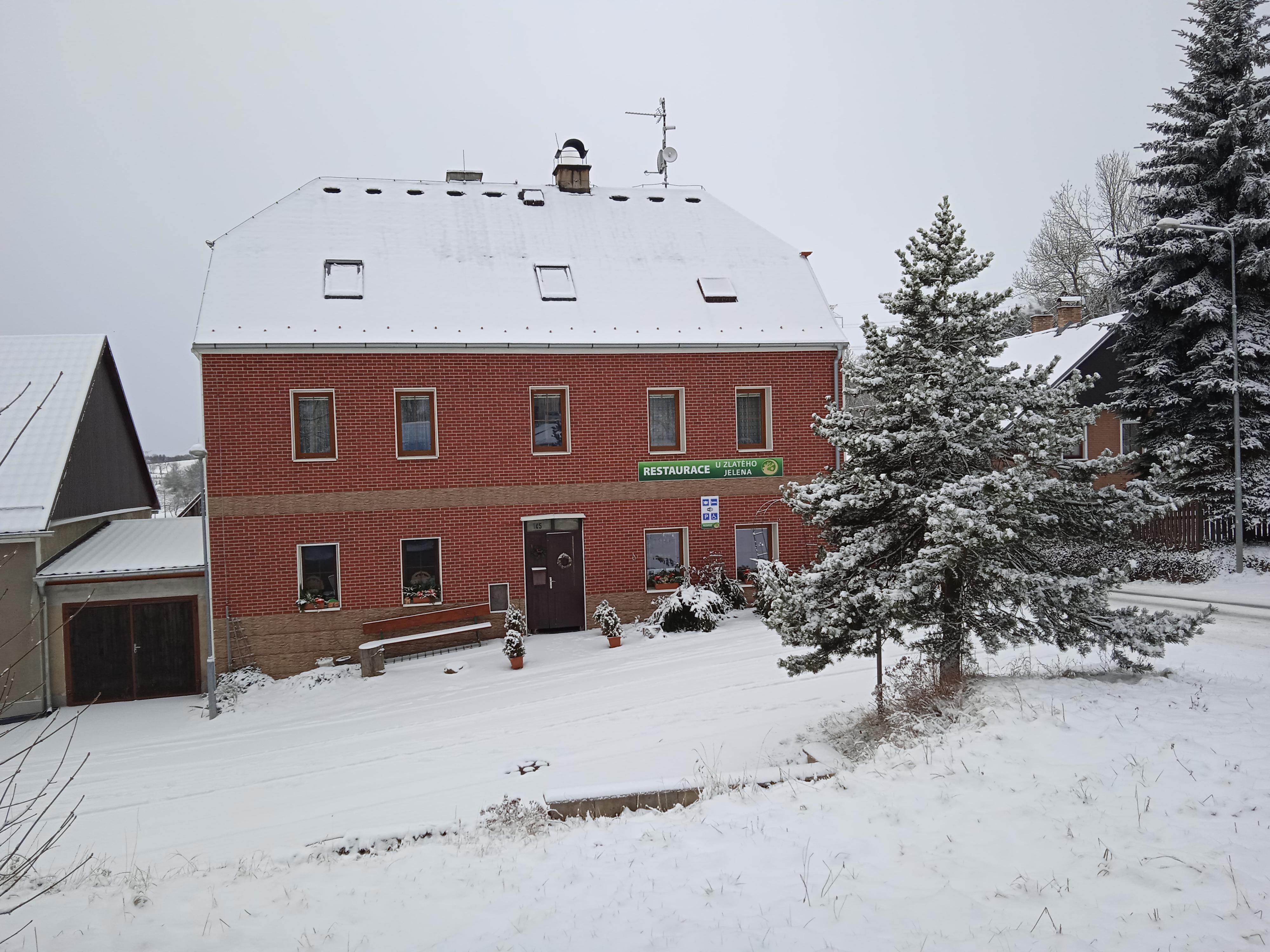 Restaurant U Zlatého jelena