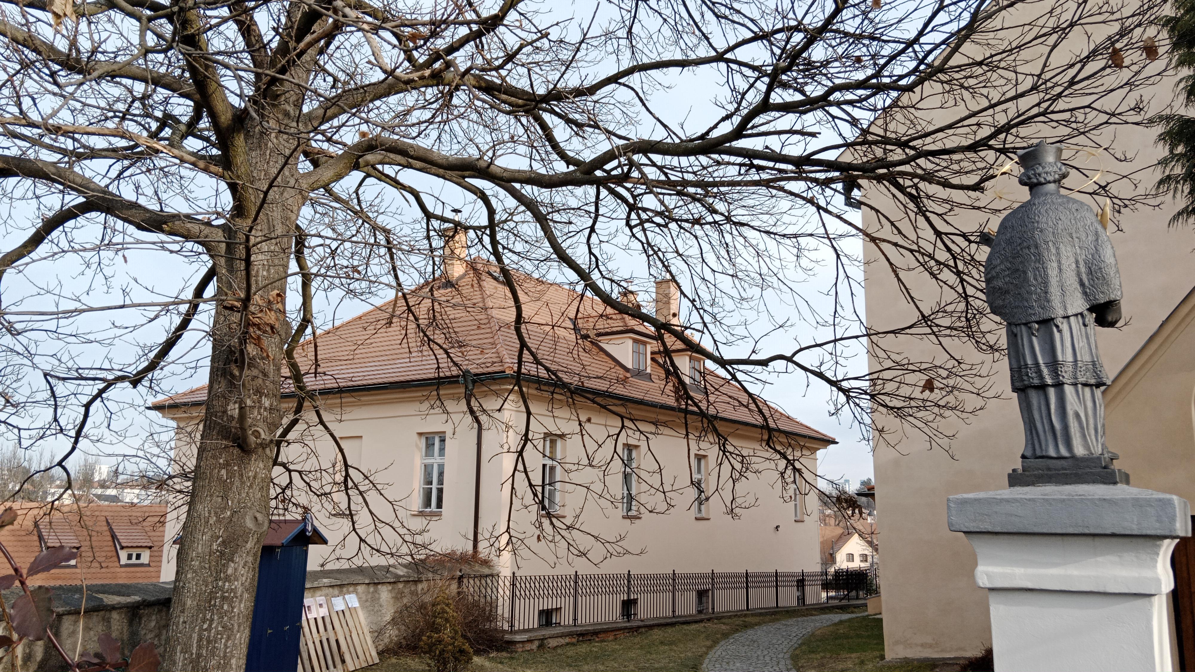 Farnost Hostivař foto 3