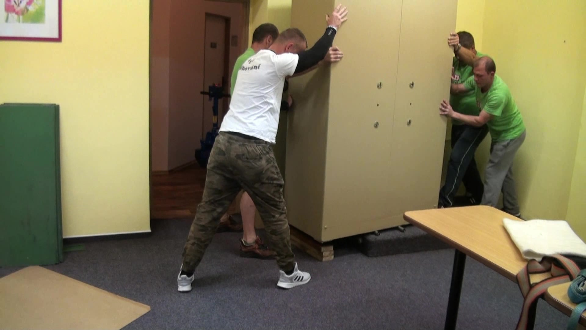 123 stěhování Ostrava Petr Divin foto 2 (náhled videa)