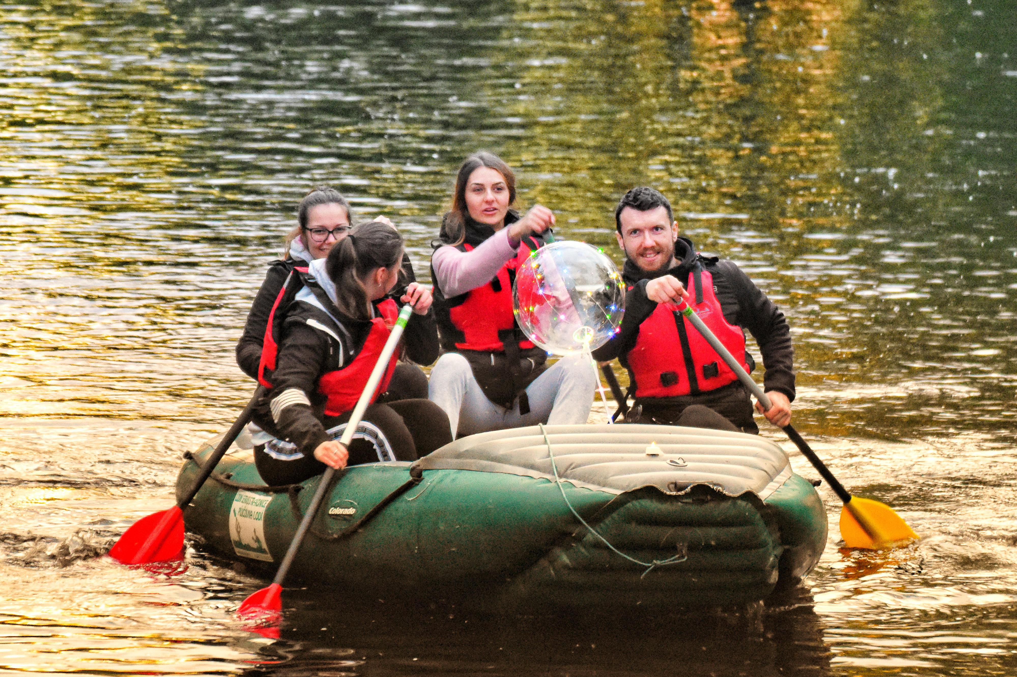 Lodní servis Strakonice - Půjčovna kánoí a raftů na Otavě