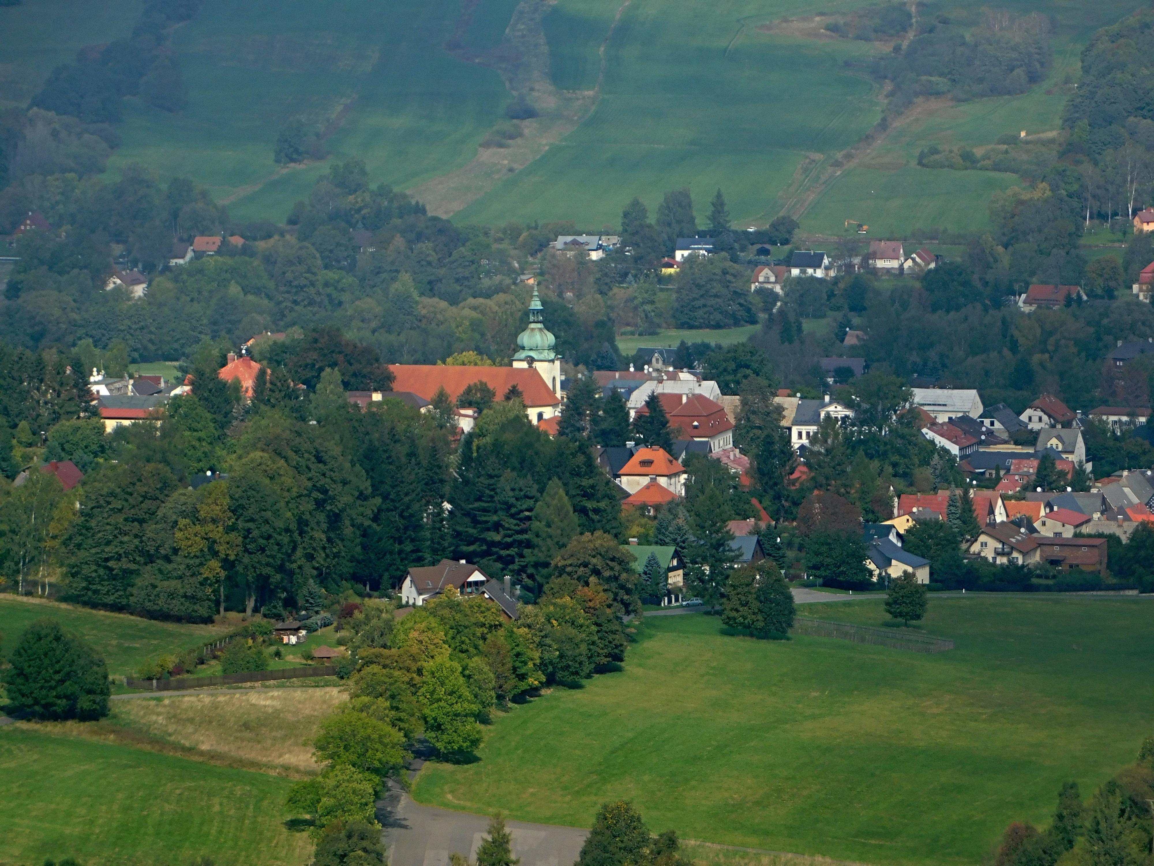 Jiřetín pod Jedlovou - obecní úřad foto 4