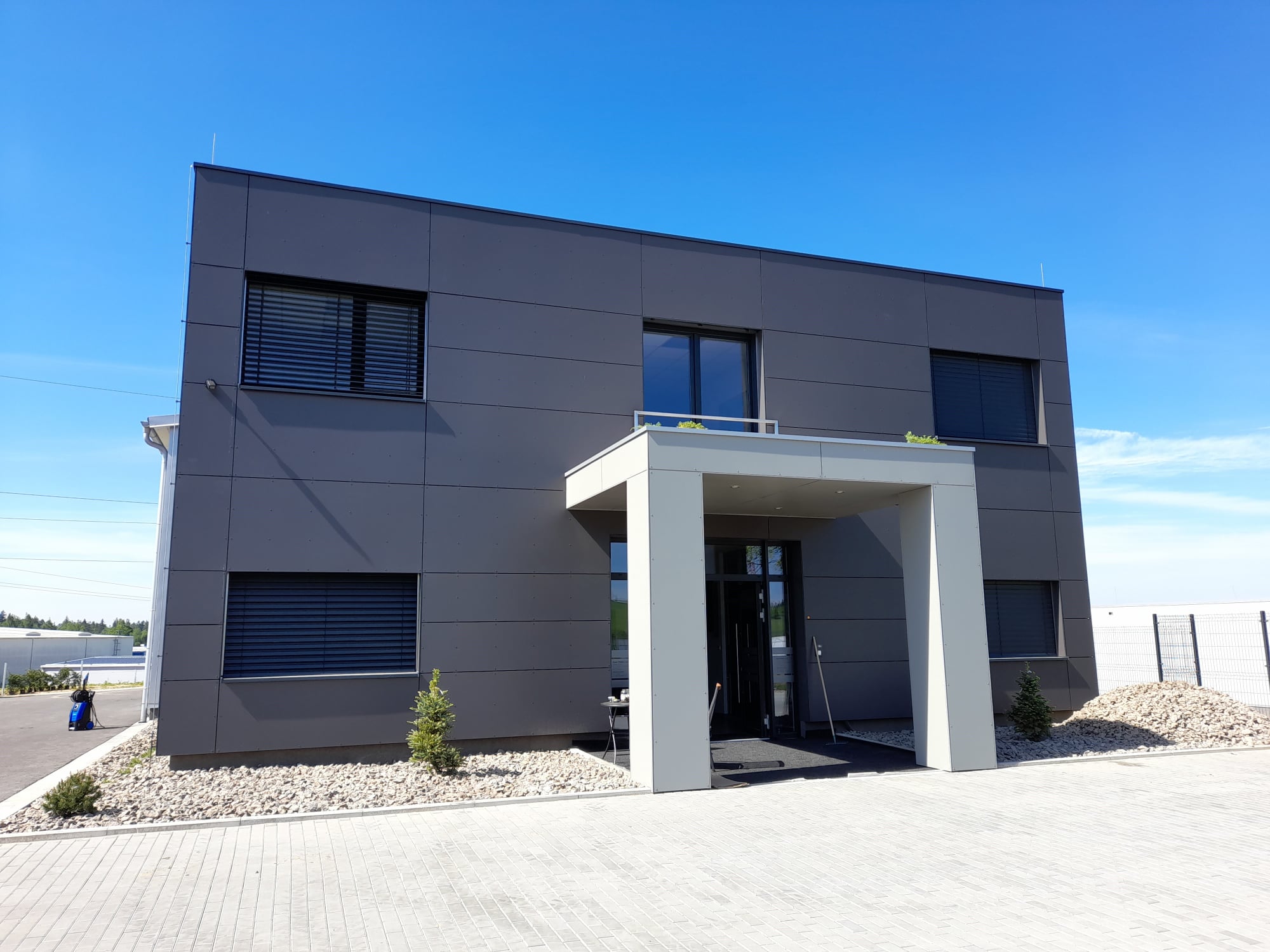 Chytka s.r.o. - montované haly foto 2