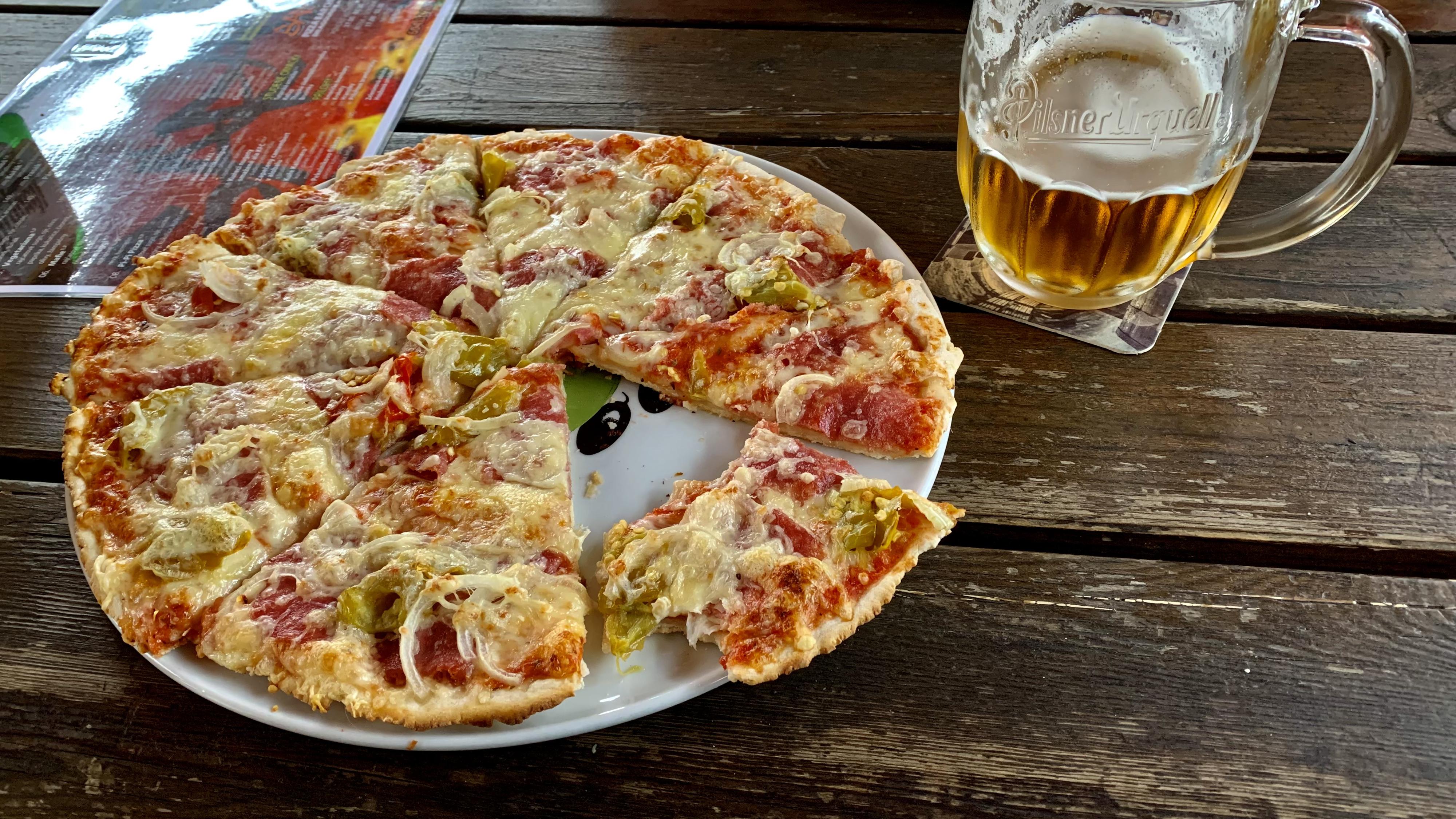 Pizza Bar Sára foto 2