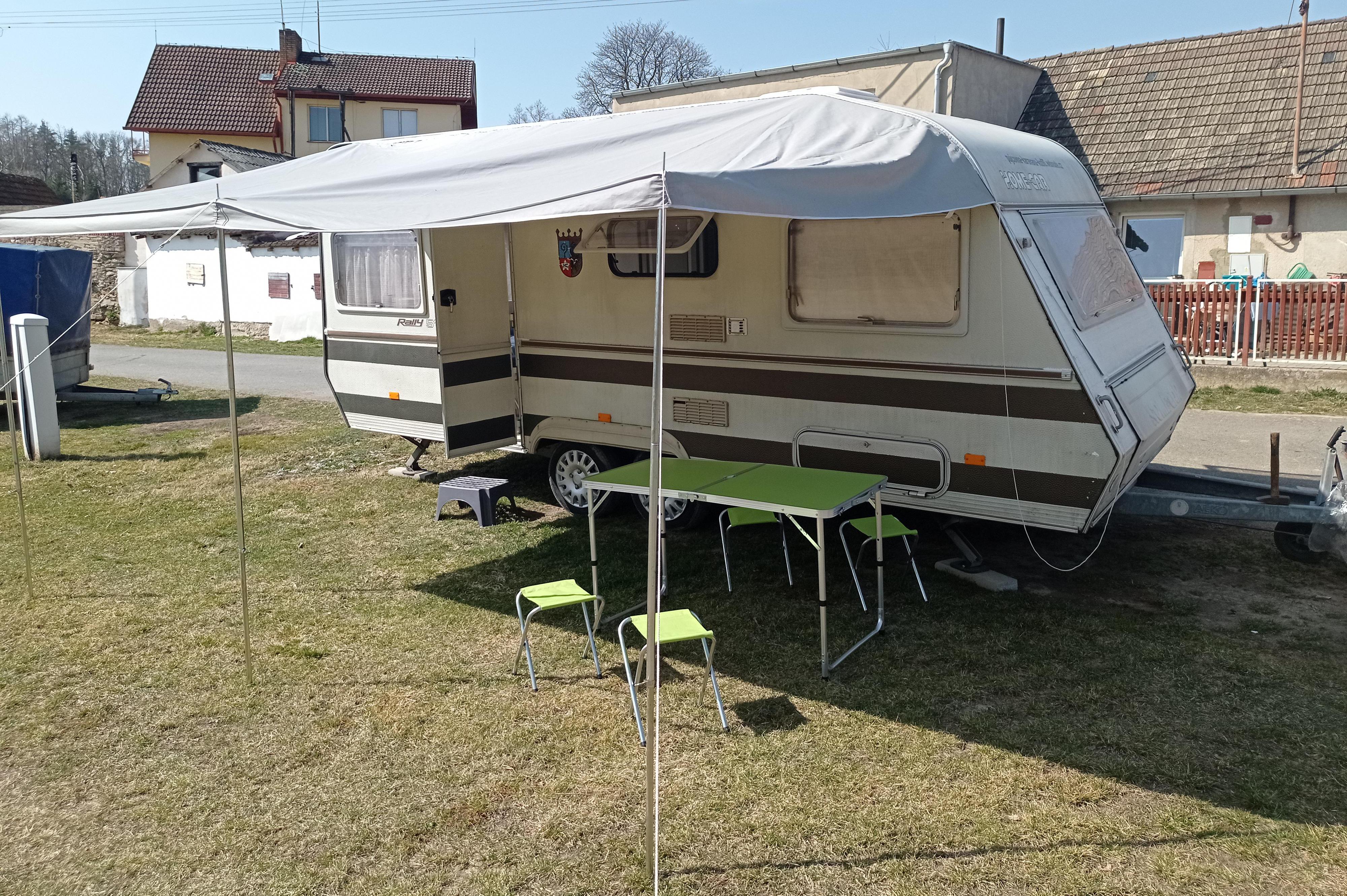 Půjčovna karavanů -  Roman Šafař