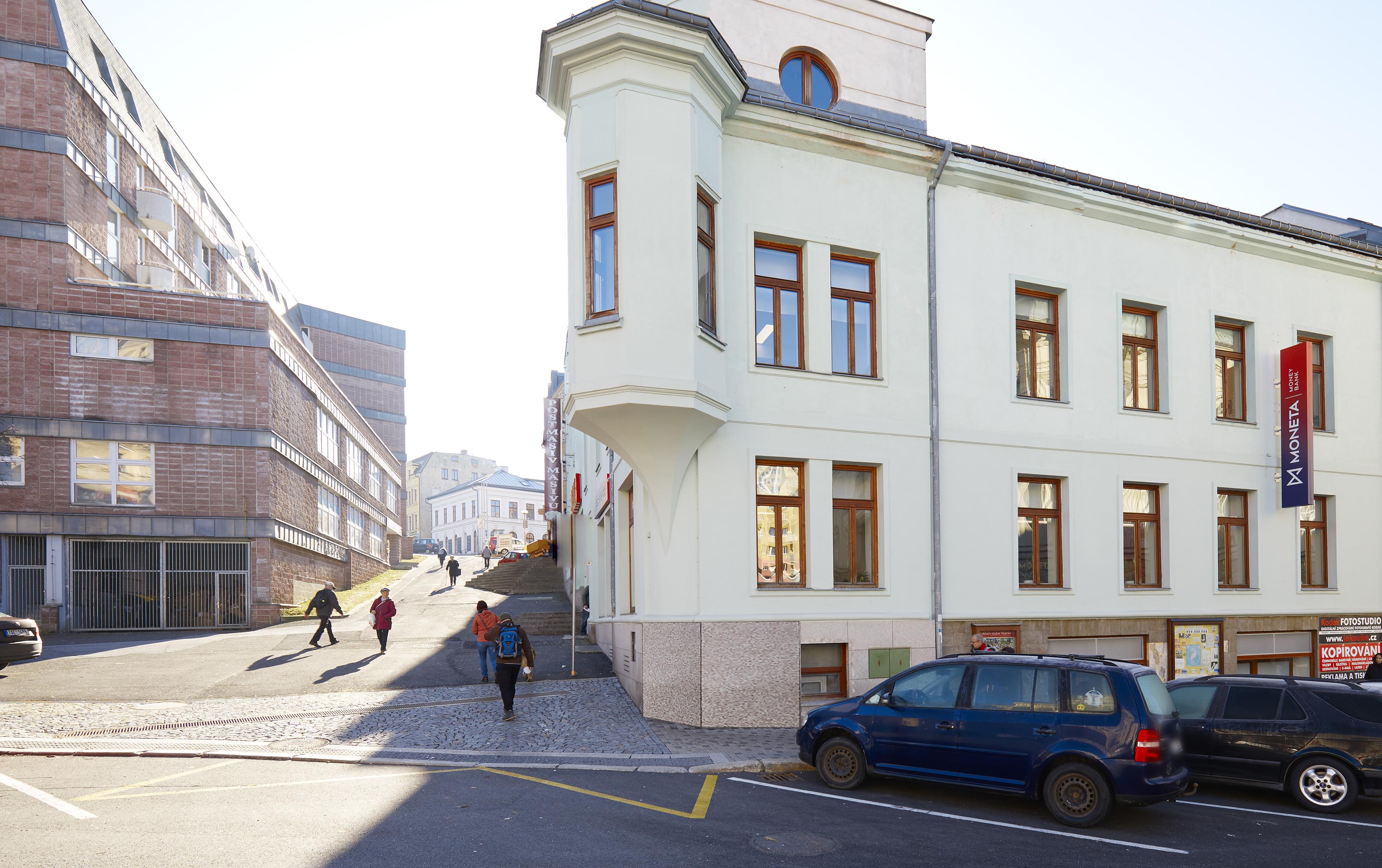 MONETA Money Bank foto 4