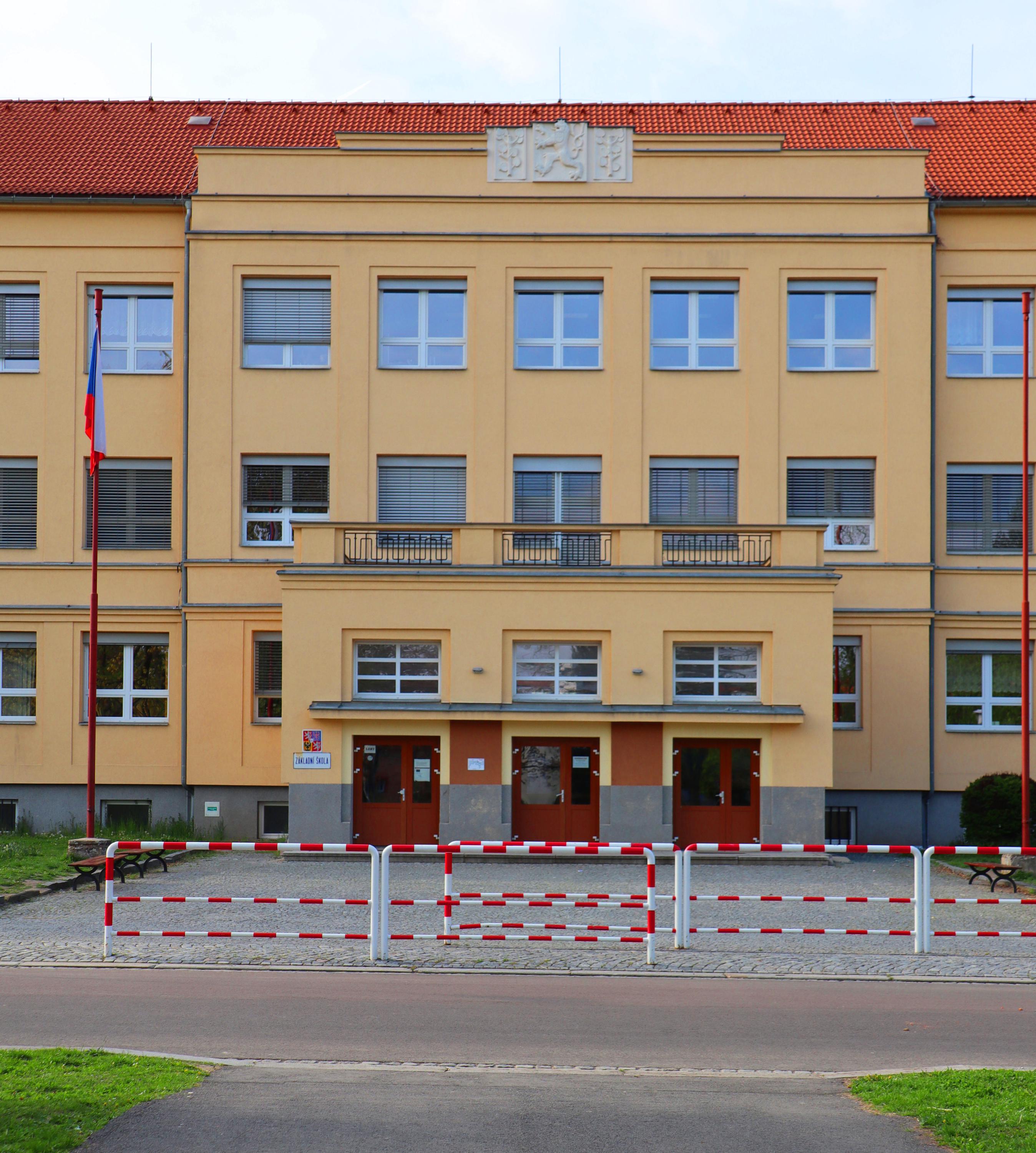 ZŠ Pardubice - Spořilov, Kotkova foto 4