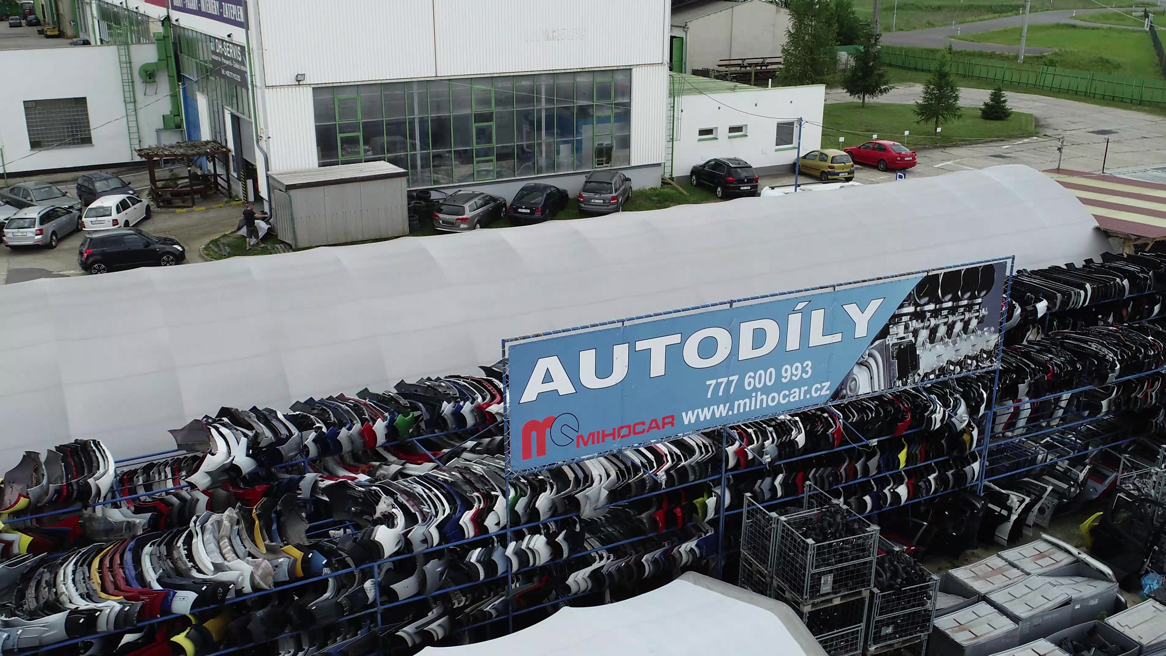 Mihocar.cz foto 2 (náhled videa)