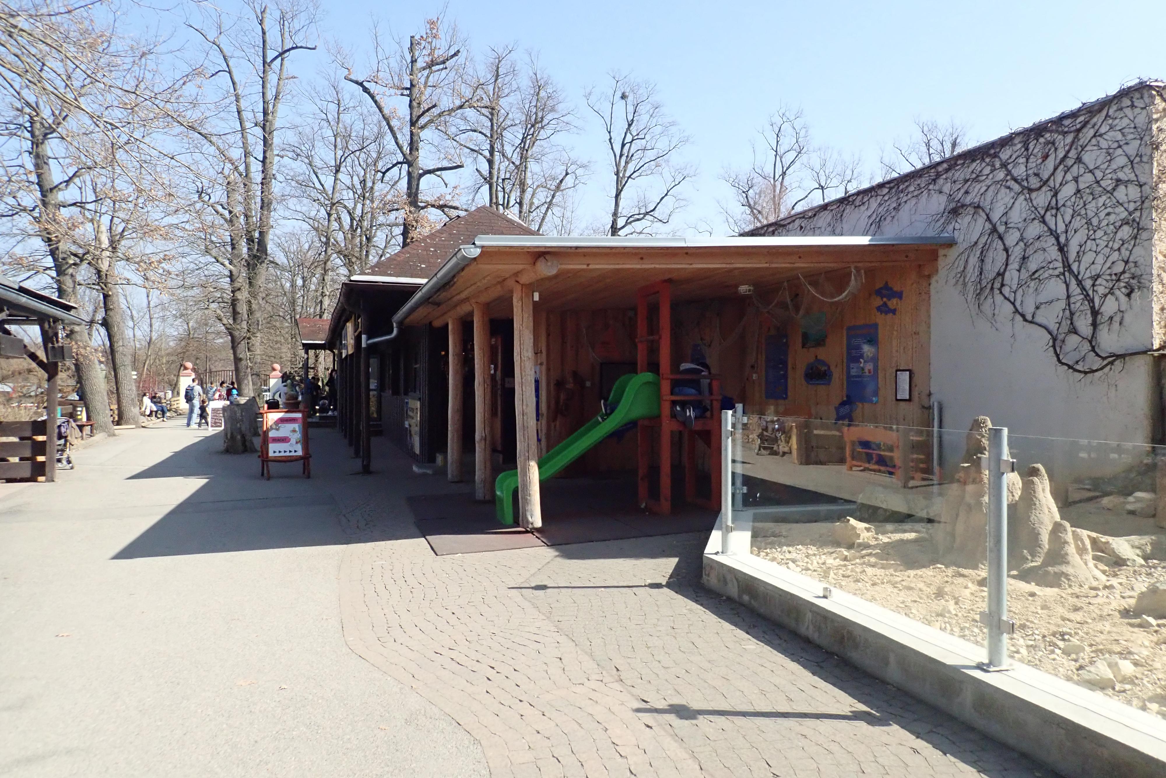 Občerstvení U Surikat foto 4