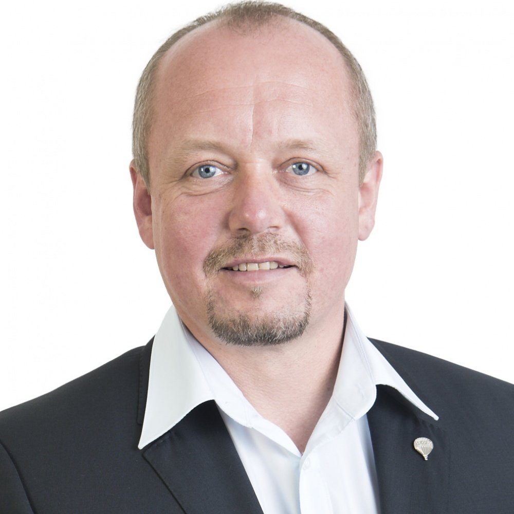 RE/MAX Nej foto 2