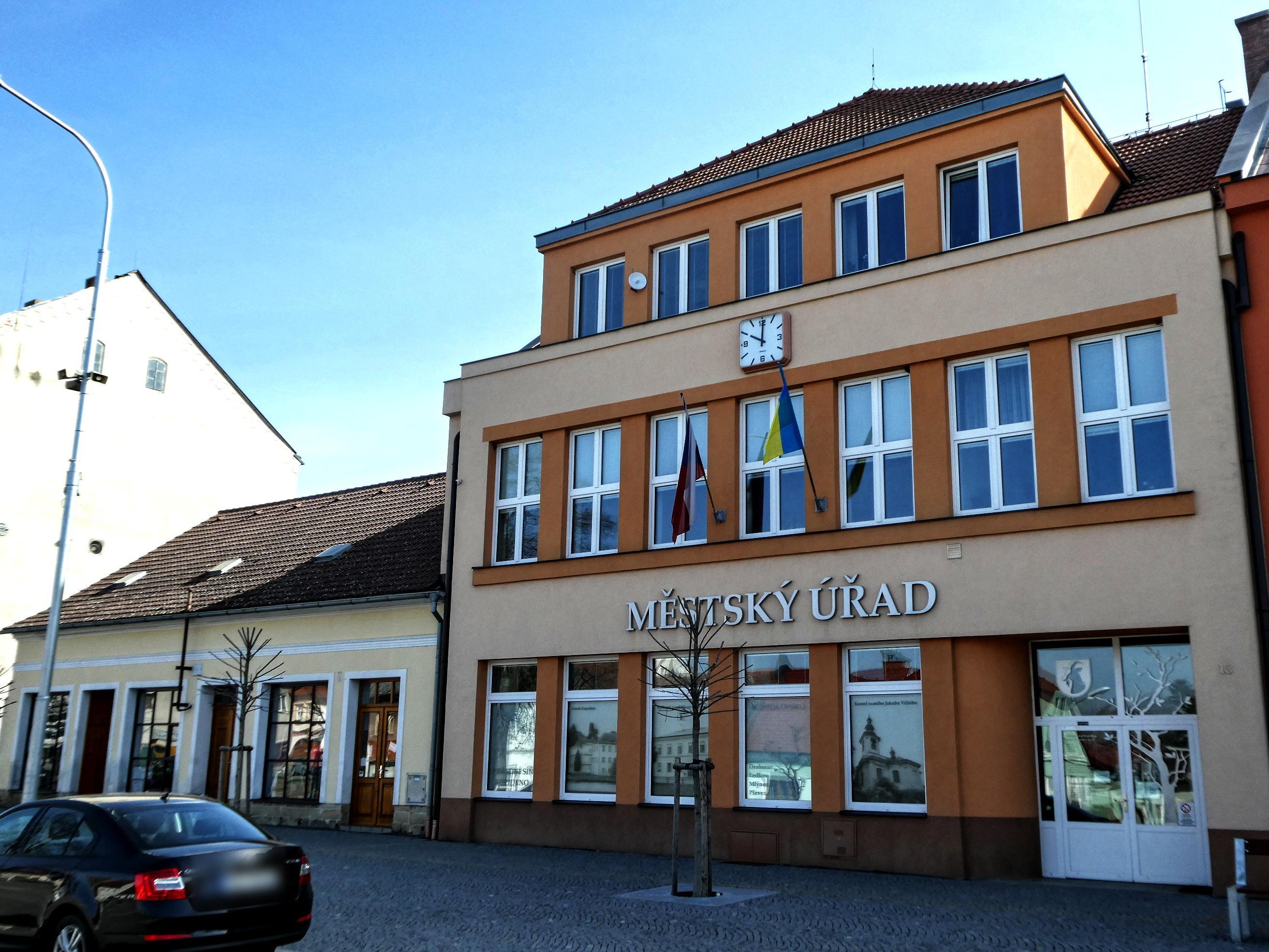 Kopidlno - městský úřad foto 4