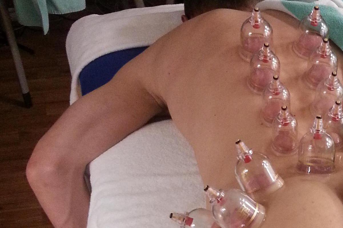 Beneš & Nasler - Sportovní fyzioterapie