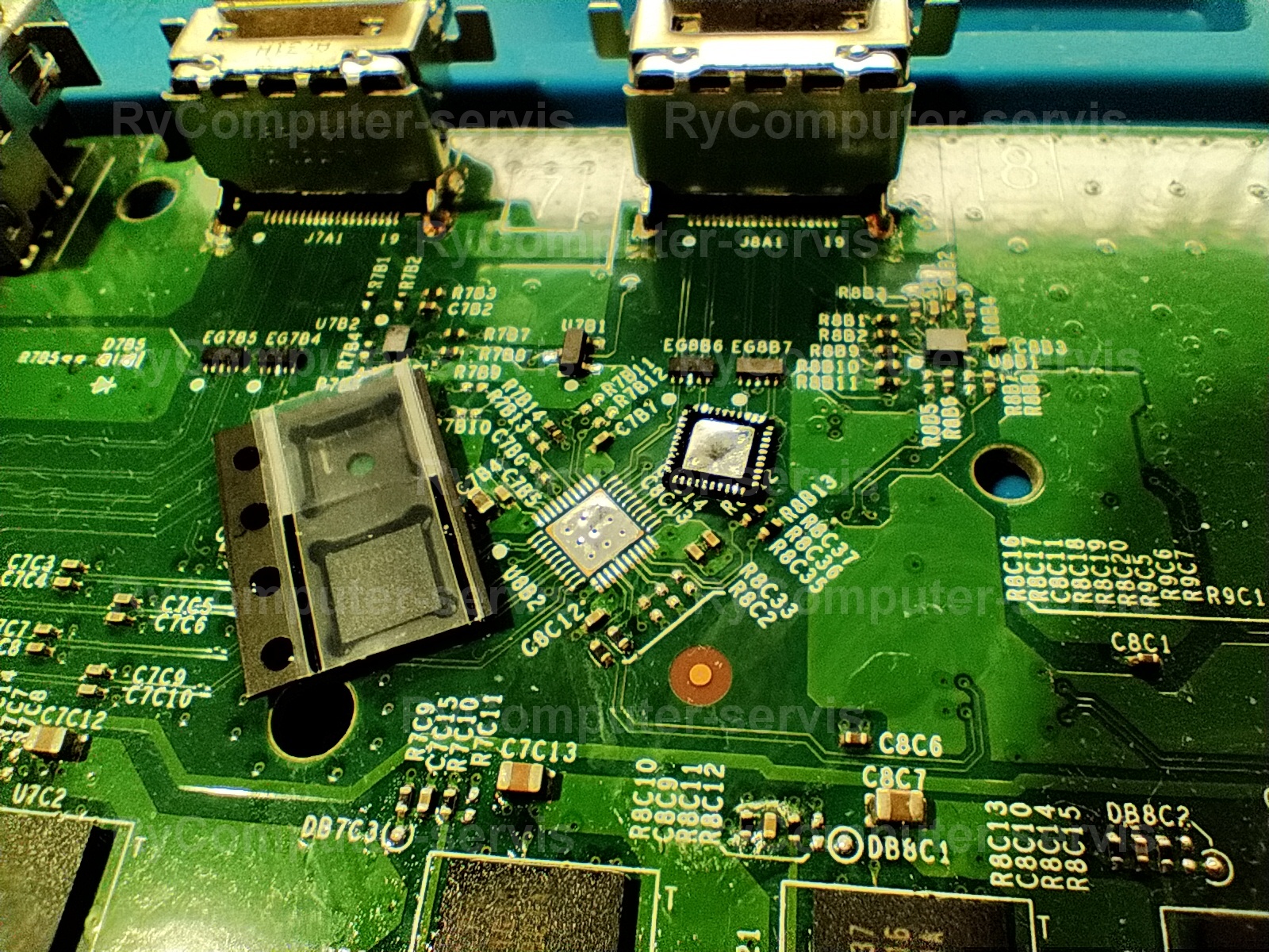RyComputer servis foto 2