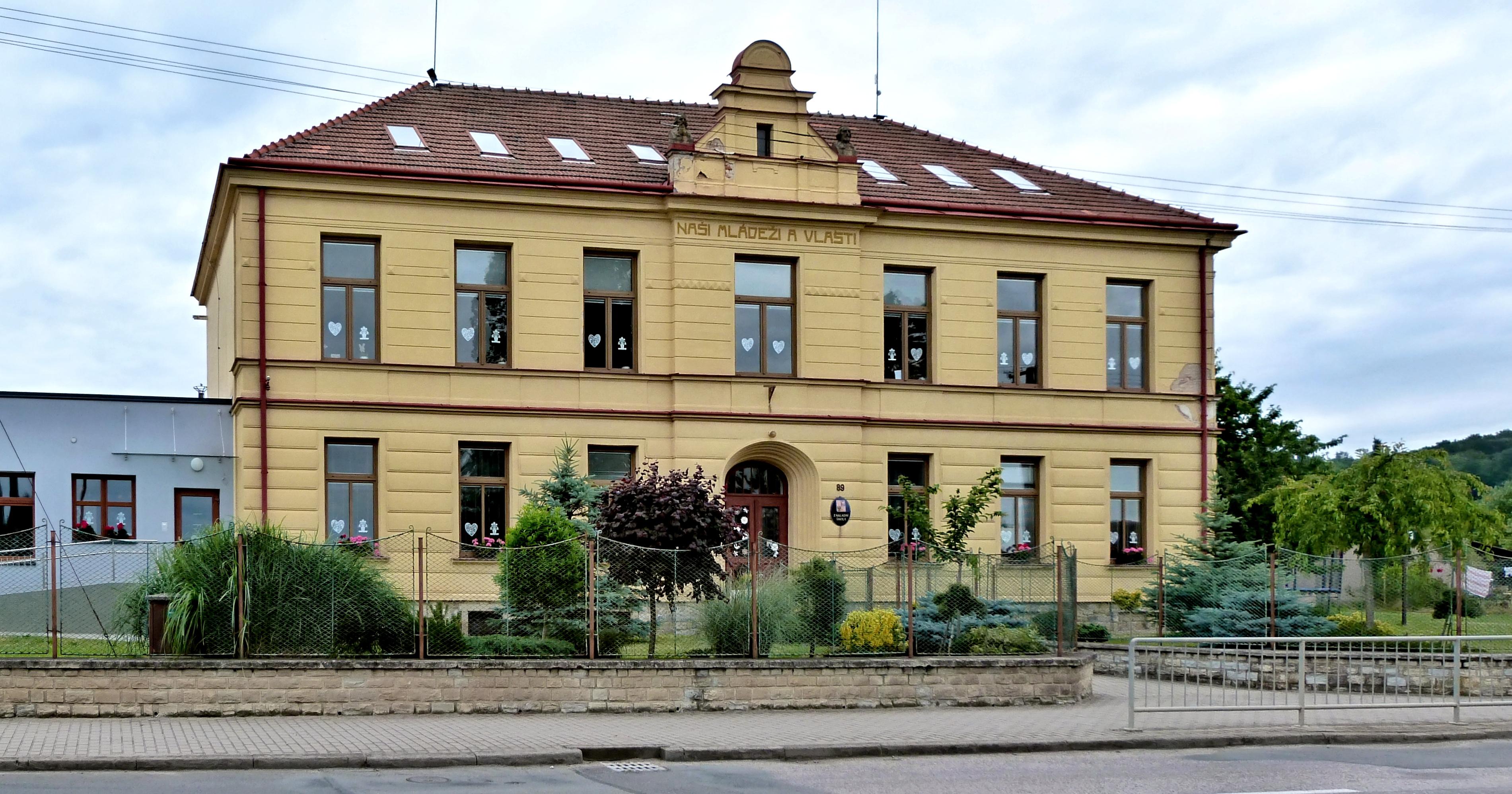 ZŠ a MŠ Dobříkov